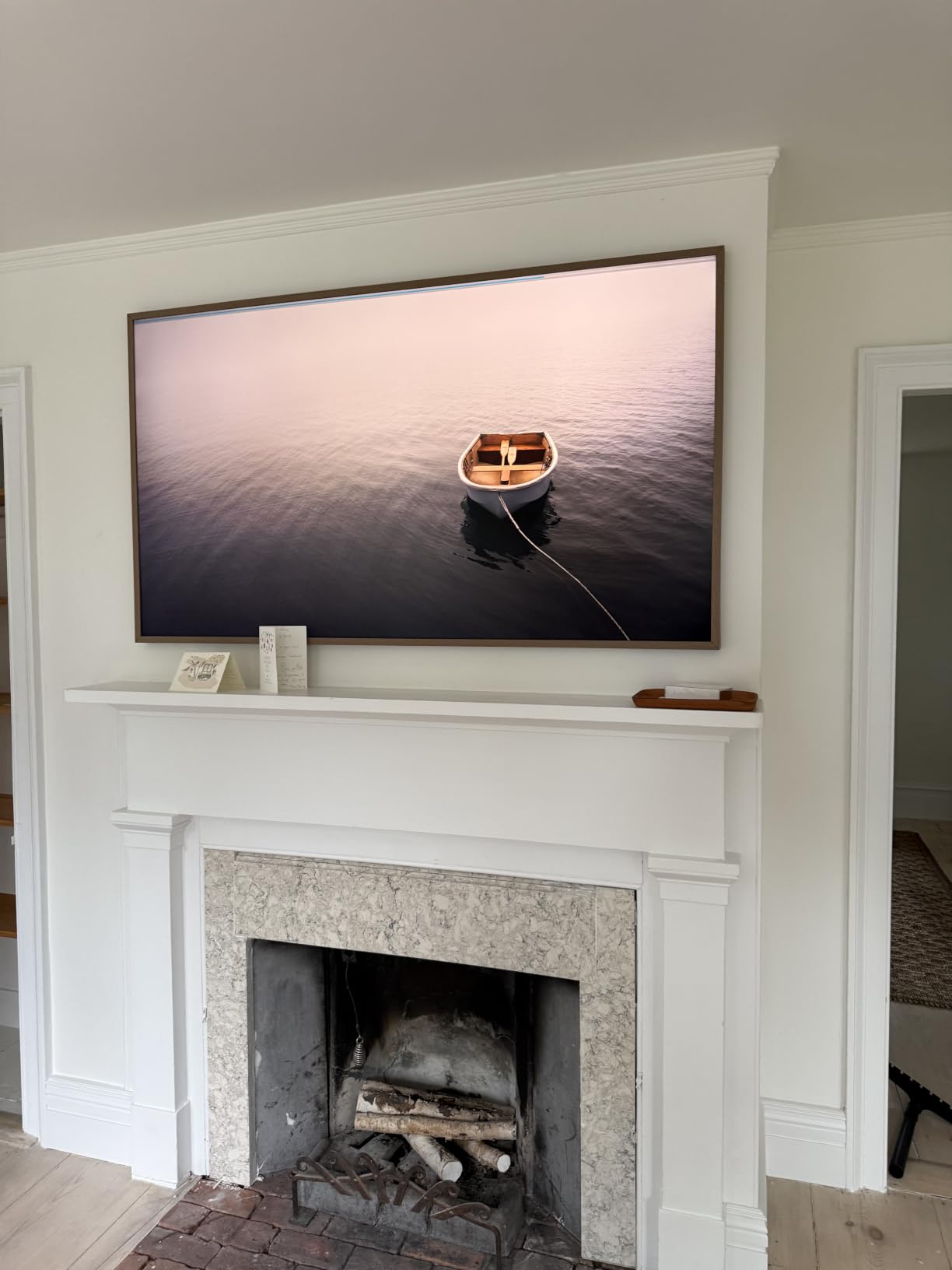 85-Inch Class The Frame LS03HE Series Samsung Vision AI Smart TV (2026 Model, 85LS03HE) Glare Free with QLED, Supersize Picture Enhancer, Slim Fit Wall Mount Included, Alexa Built-in customer photo 2