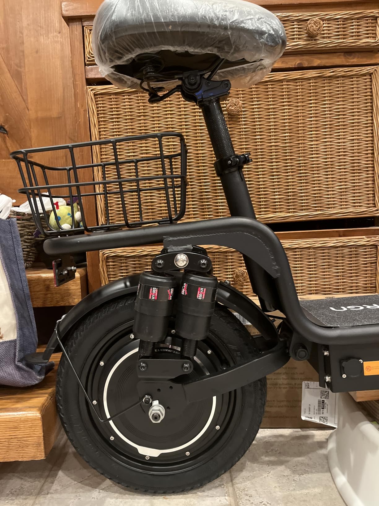 Electric Scooter with Seat for Adults,1000W Peak Power, 35 Mile Long Range, 20MPH, 14