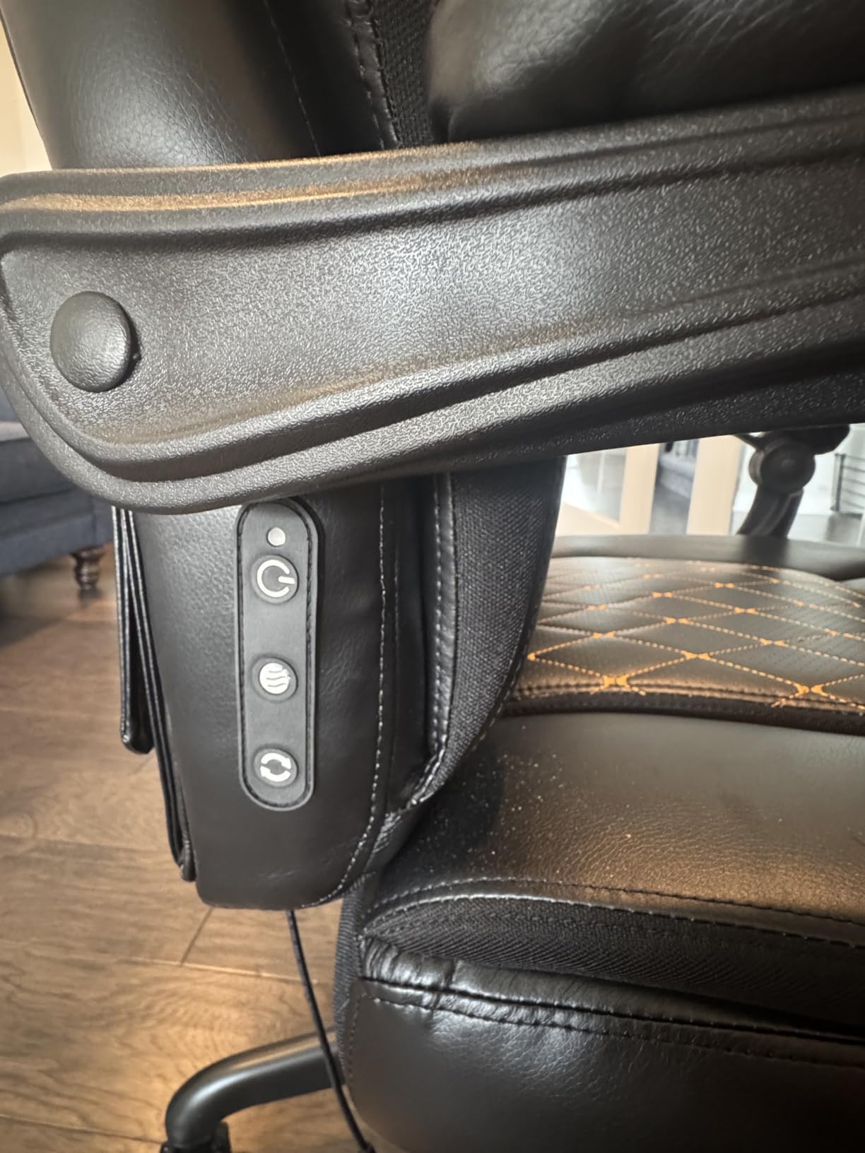 3D Kneading Massage Office Chair with Heat, 500 lbs Big and Tall Executive Computer Desk Recliner, Leather Electric Heated Chair with Footrest, Black customer photo 1