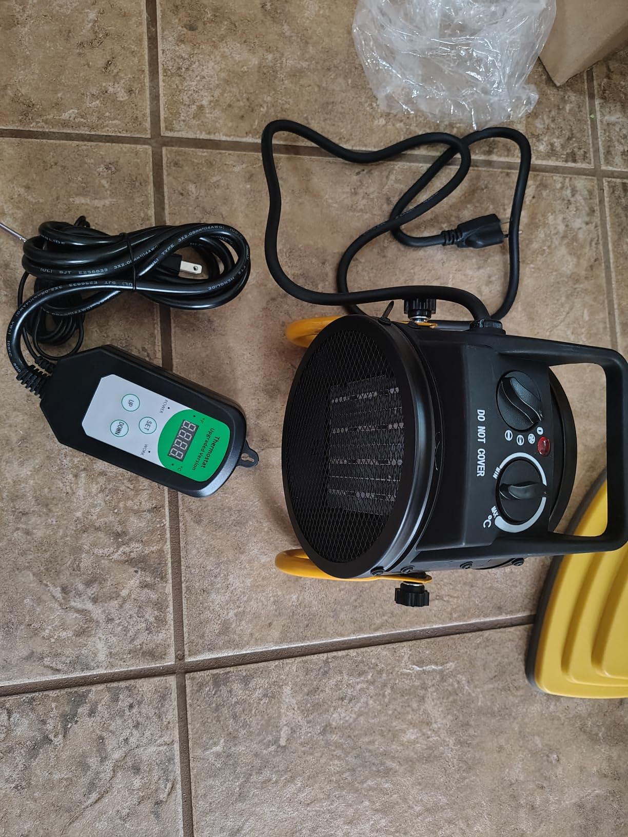 Greenhouse Heater with Thermostat, 1500W Fast Heating Greenhouse Heater, IPX5 Waterproof and Overheat Protection, Electric Fan Heater for Grow Tent Greenhouse Flower Room Overheat Protection customer photo 2