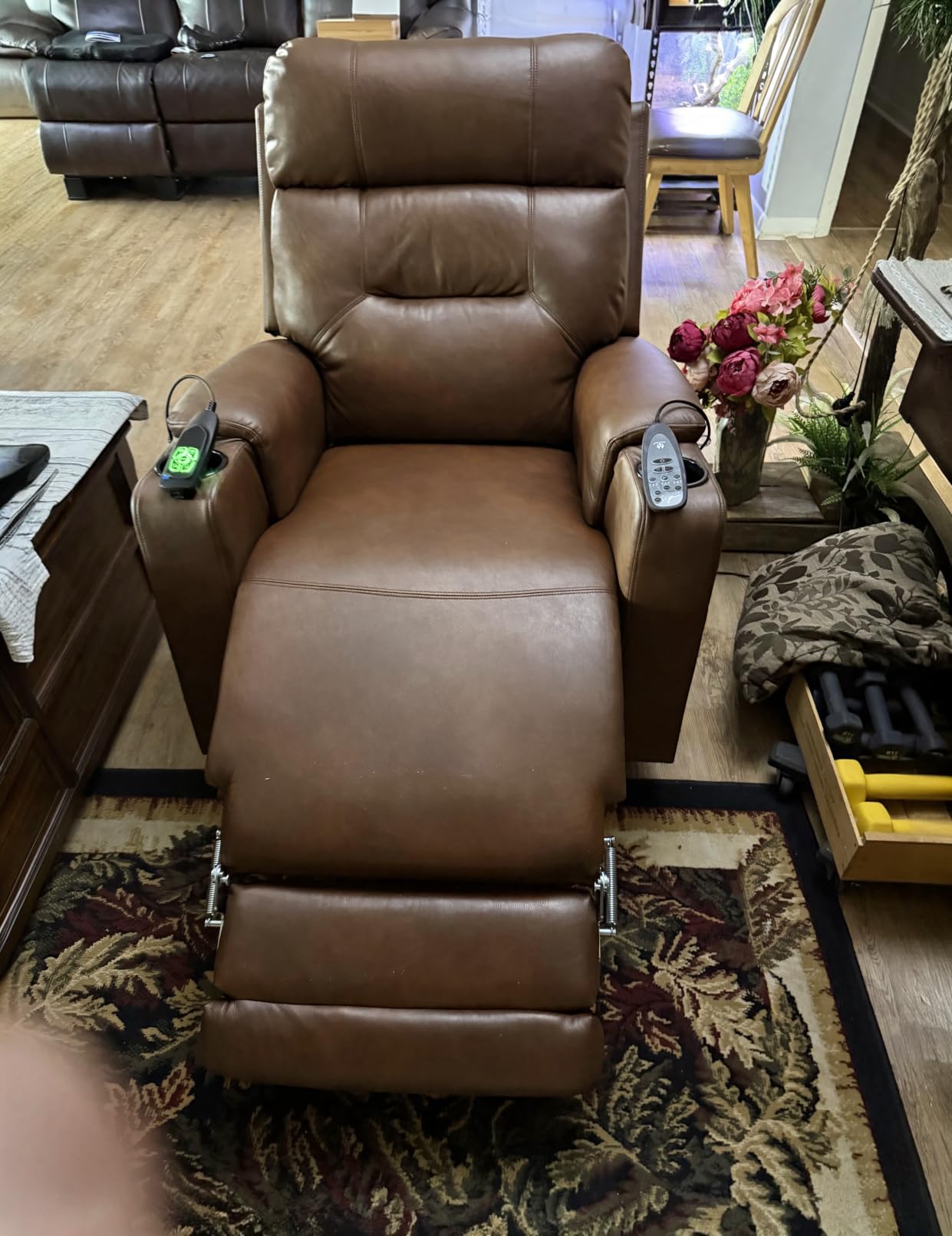MCombo Lift Chair for Tall Man 6'6'', Dual Motor Power Lift Recliner Chair for Elderly, Lay Flat for Sleeping, Heat and Massage, USB & Type C, Faux Leather 7755 (Grey) customer photo 1