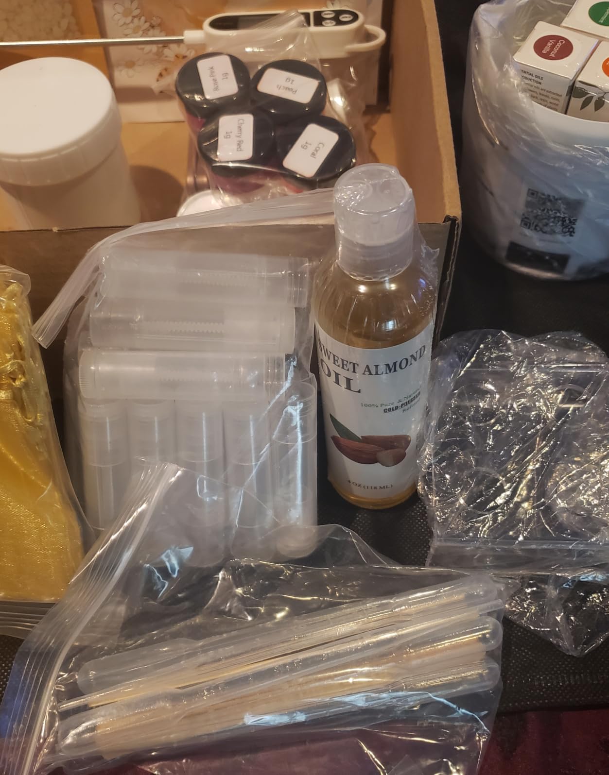 DIY Lip Balm Making Kit - Make Your Own Lip balm with Electric Wax Melter. Natural Beeswax, Shea Butter, Sweet Almond Oil, 6 Essential Oils, 4 Mica Colors. Great Gift for adults and girls. customer photo 2