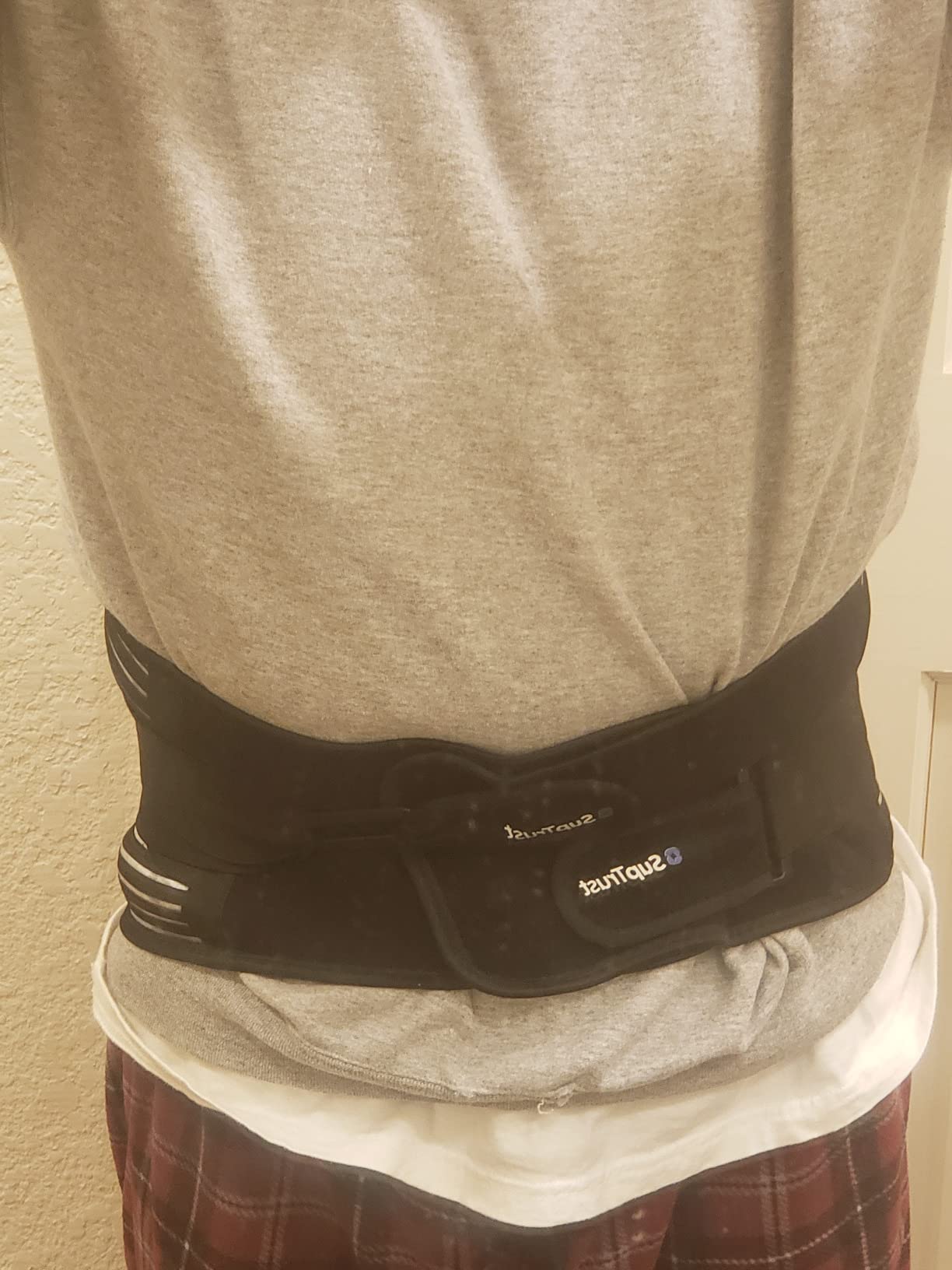 Suptrust Shoulder Brace for Men & Women: Adjustable Shoulder Wrap for Pain Relief, AC Joint, Torn Rotator Cuff, Injuries & Tendonitis - One Size Regular customer photo 1