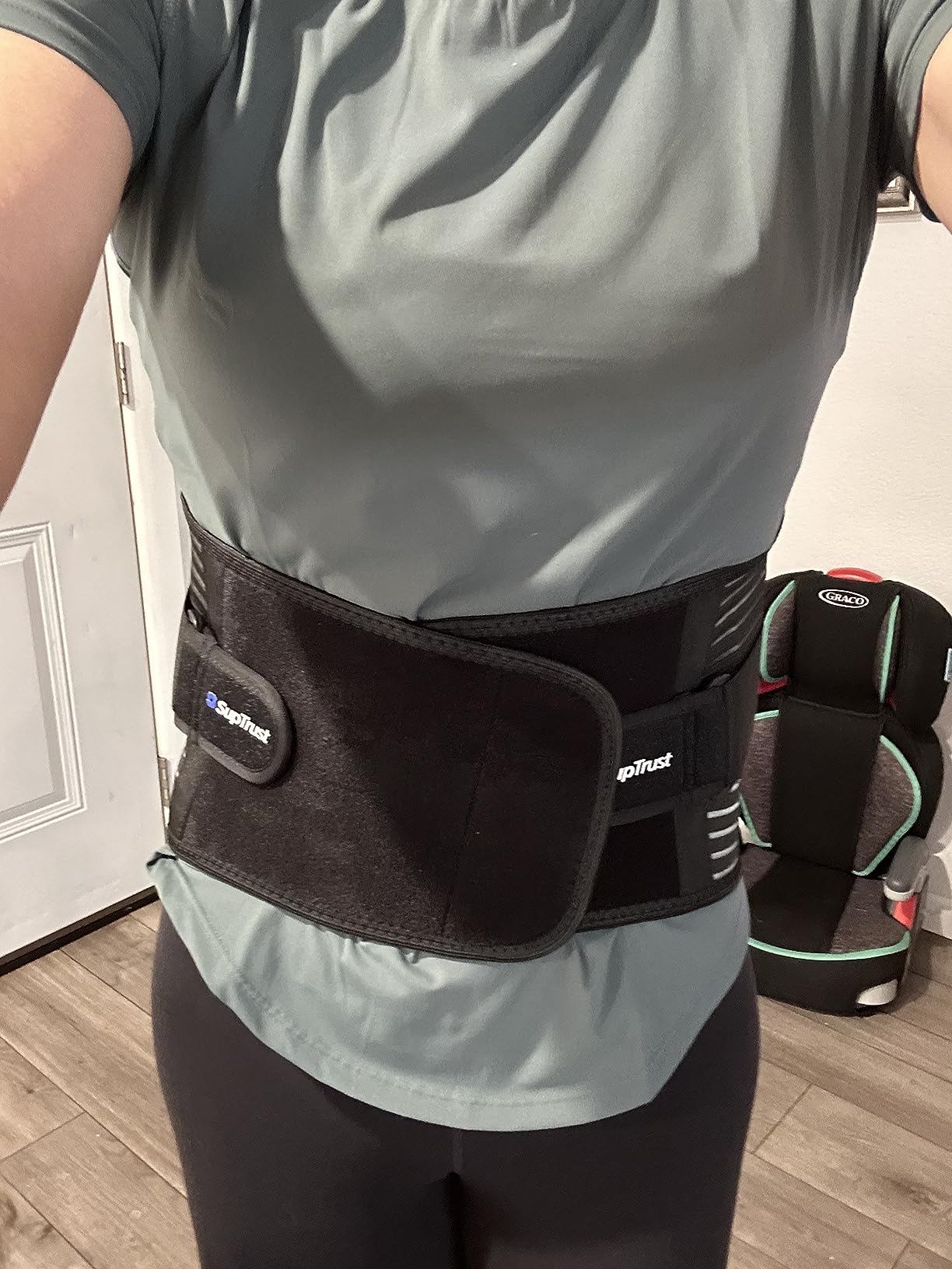 Suptrust Shoulder Brace for Men & Women: Adjustable Shoulder Wrap for Pain Relief, AC Joint, Torn Rotator Cuff, Injuries & Tendonitis - One Size Regular customer photo 2