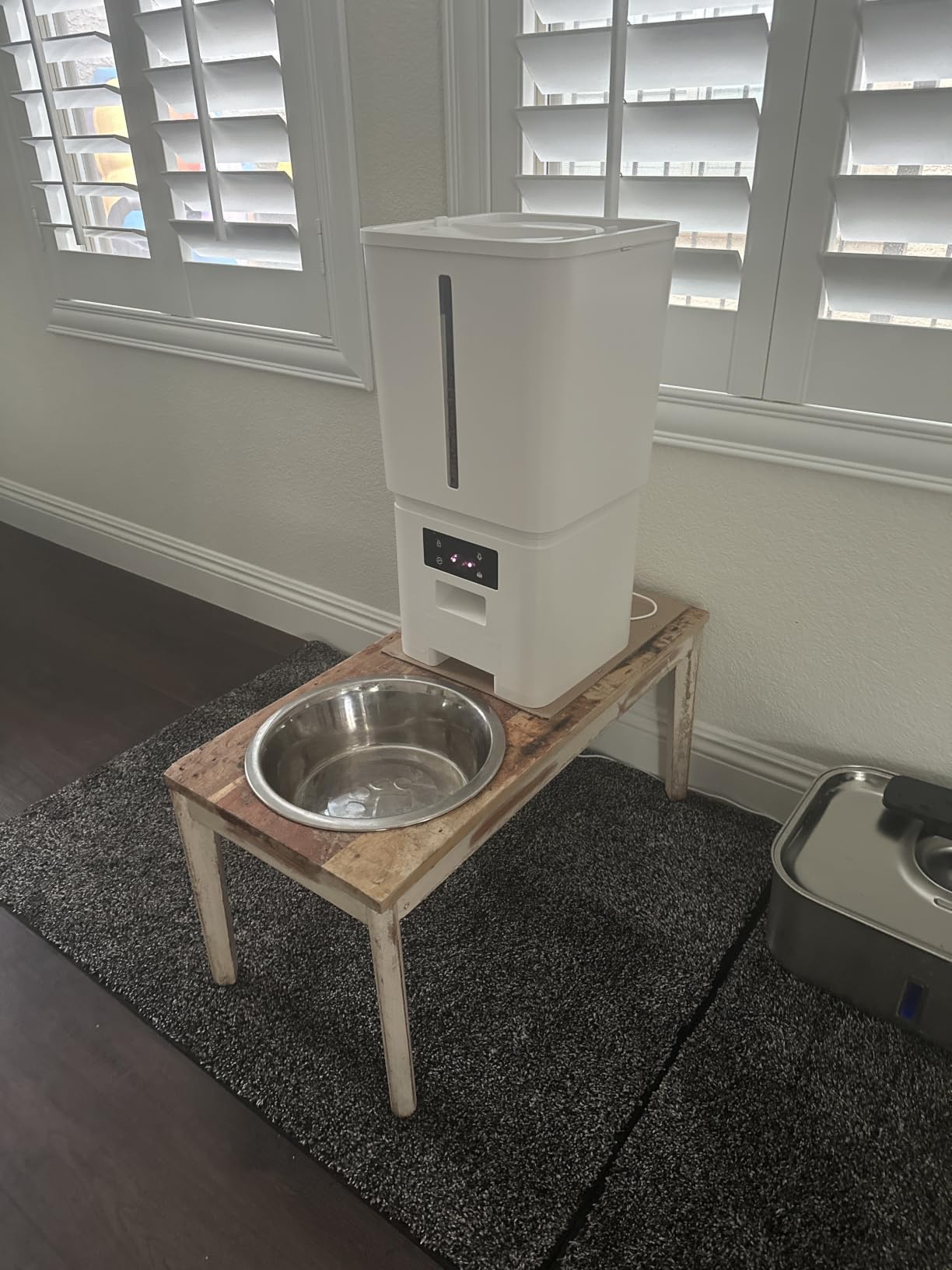 15L/63 Cups Automatic Dog Feeder for Large Breeds: Feeds for 18-25 Days - Anti-Clog Design for 2-23mm Kibble - 5G WiFi Auto Dog Food Dispenser with HD Camera and Timer for Busy Pet Parents customer photo 1