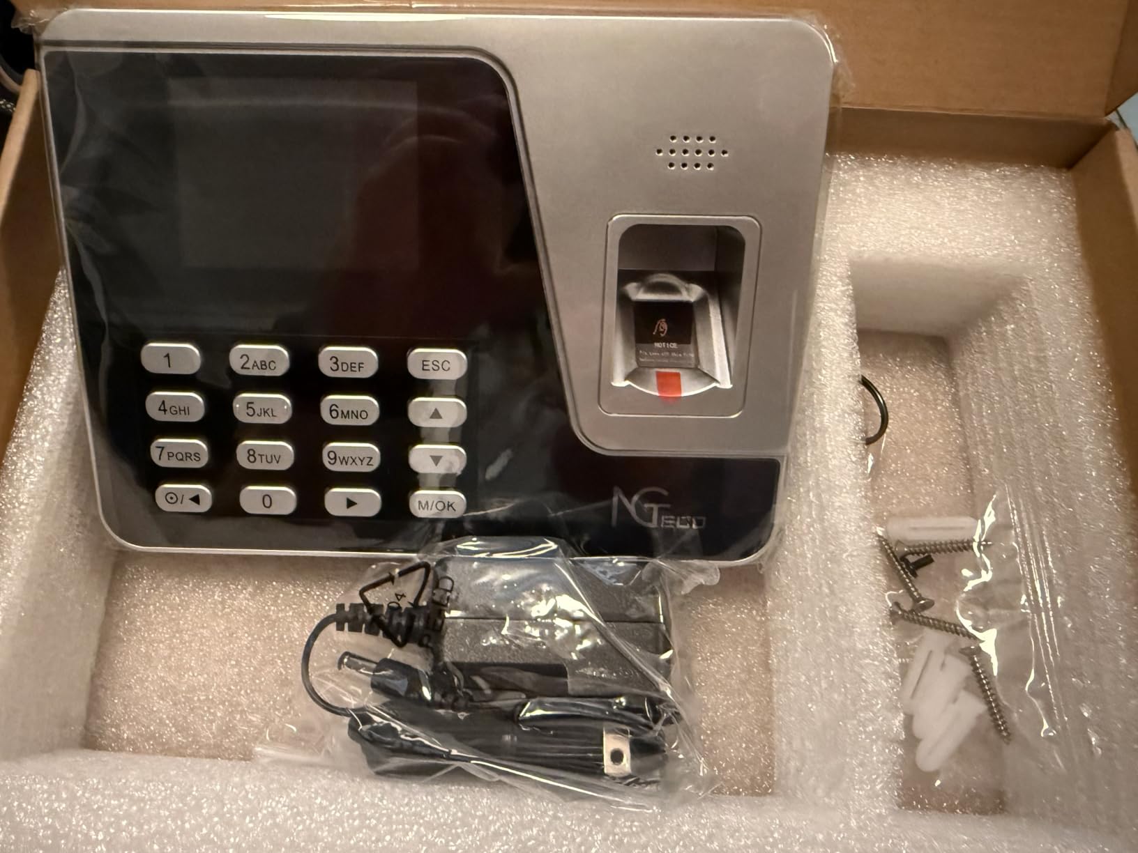 NGTeco Standalone Time Clock, Biometric Punch Machine for Small Business | Employee Time Clock with Fingerprint & PIN Check-in, USB Data Export, No WiFi or Software Required, No Monthly Fees customer photo 1