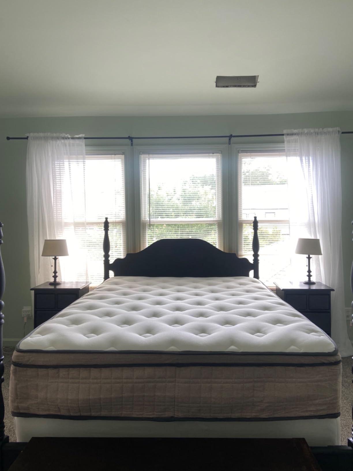 BedStory Extra Firm King Mattress 14 inch - Pain-Relieving Hybrid Mattress for Extra Lumbar & Hip Support - No Sagging Bed in a Box - 365-Night Trial - No Odor, Fiberglass-Free, CertiPUR-US Certified customer photo 1