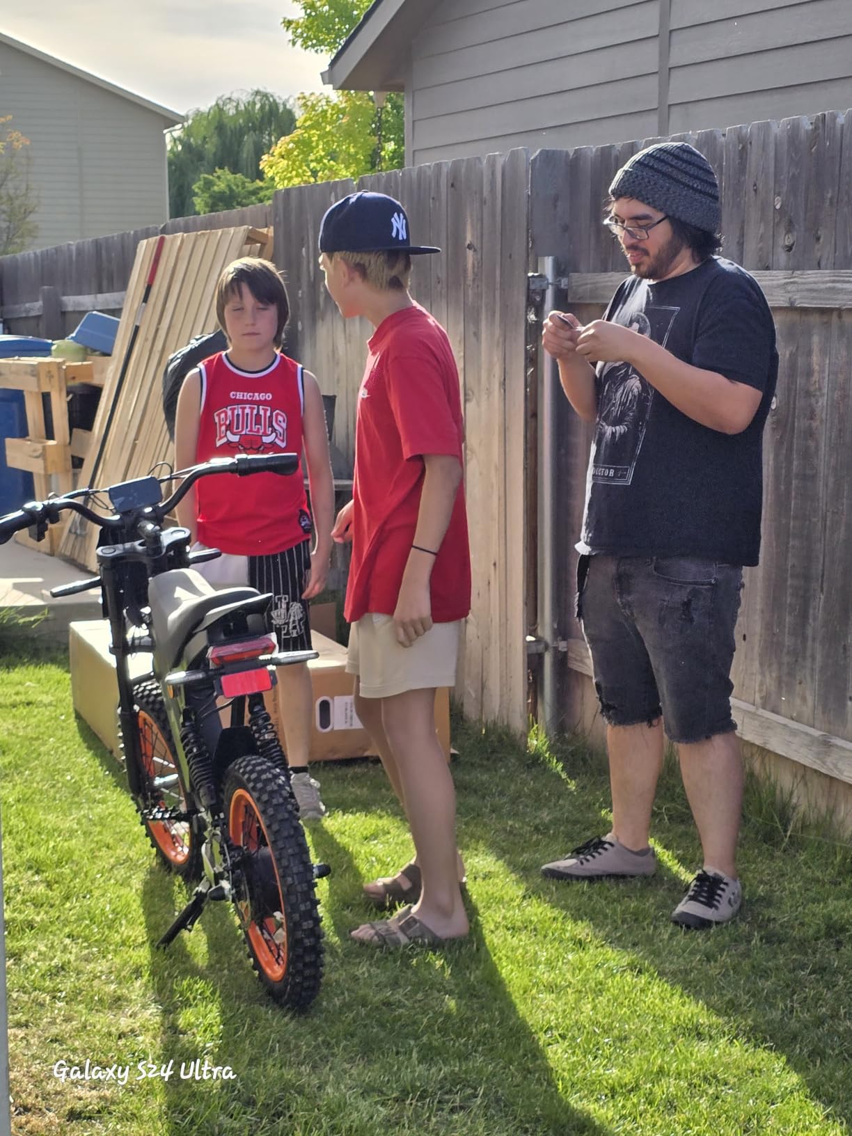 Electric Dirt Bike, 1500W Peak Electric Motorcycle with 48V 20AH Battery, Full Disc Brake and Suspensions, 50-Mile Range, 32 MPH, LCD Display & NFC Start, Off-Road E Dirt Bike customer photo 1