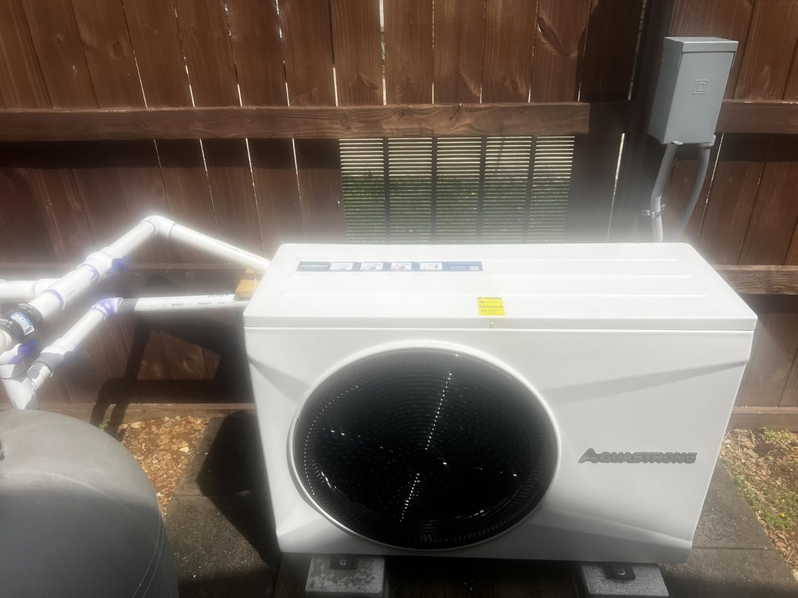 AQUASTRONG Swimming Pool Heat Pump,Pool Heater for Above Ground and Inground Pool, Heating and Cooling Pool Heater, for Small 6500 Gallons customer photo 1