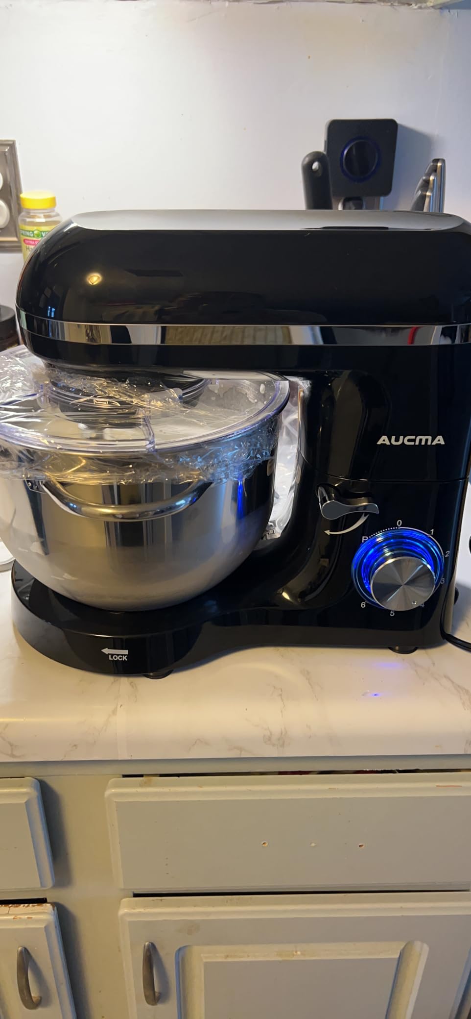 Aucma Stand Mixer,6.5-QT 660W 6-Speed Tilt-Head Food Mixer, Kitchen Electric Mixer with Dough Hook, Wire Whip & Beater (Royal Blue, 6.5QT) customer photo 1