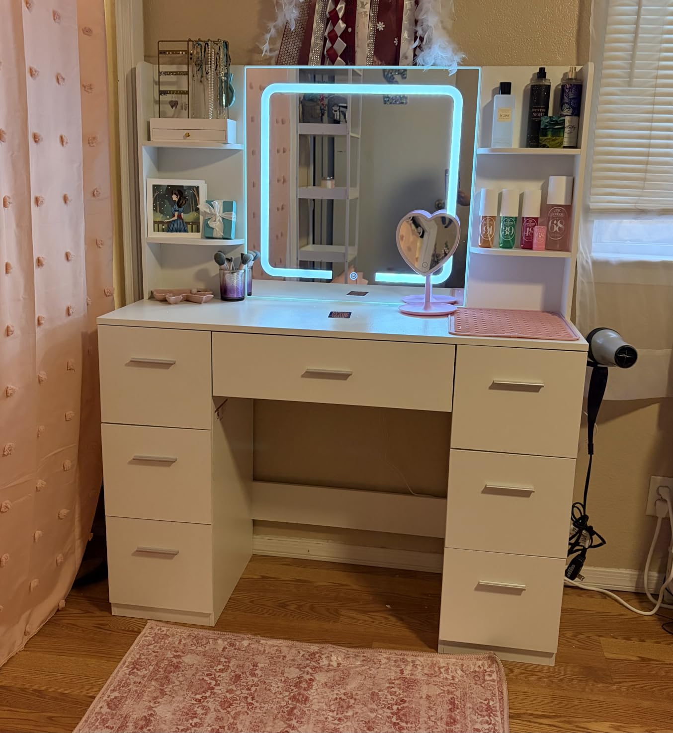 LIVELYGLOW 43