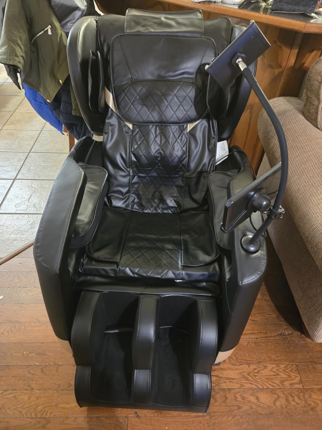 FURNIMAT Massage Chair Full Body Zero Gravity Recliner, 2026 Black Leather | 14 Shiatsu Rollers, 10 Airbags, 5 Auto Modes, Heated, Foot Massage, Bluetooth Speaker, Touchscreen for Back & Neck Pain, Spa customer photo 2