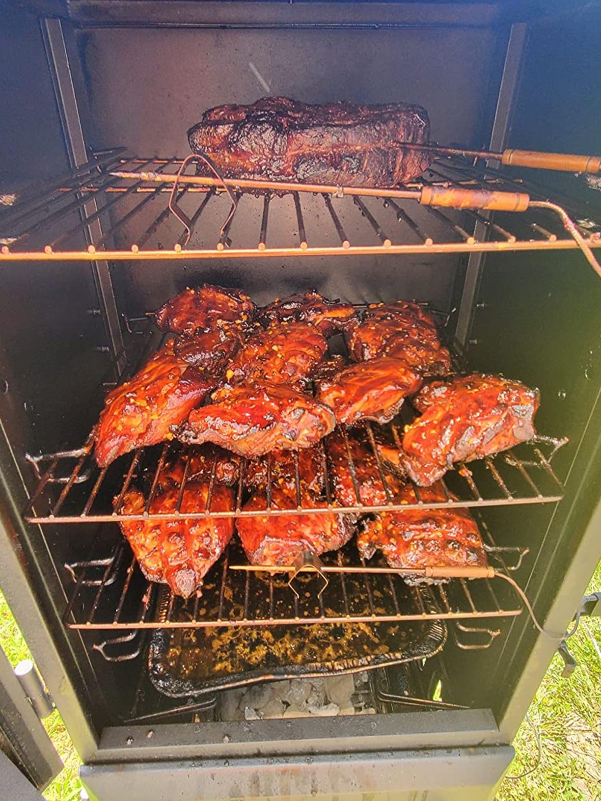 Pellet Smoker with Cover, Electric Wood Pellet Smoker Grill With Meat Probe and Hook, 616 Sq in Cooking Area LED Display Temperature Control, Outdoor Cooking, Patio, Garden Barbecue customer photo 2