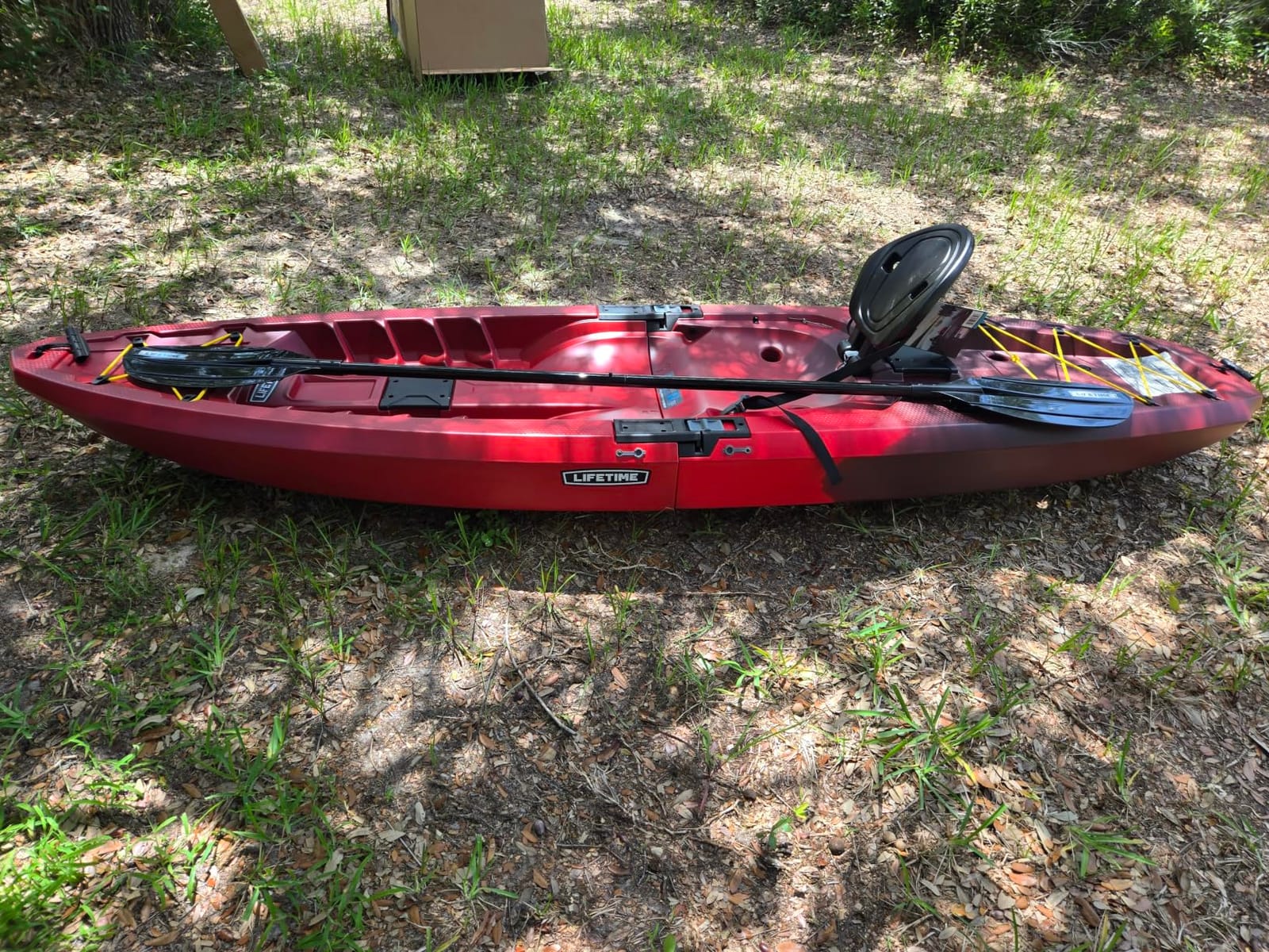 Lifetime Lockport 94 Modular Sit-on-Top Kayak with Paddle, Two-Piece Design with SlideLock System, Rod Holders, Adjustable Seat customer photo 1