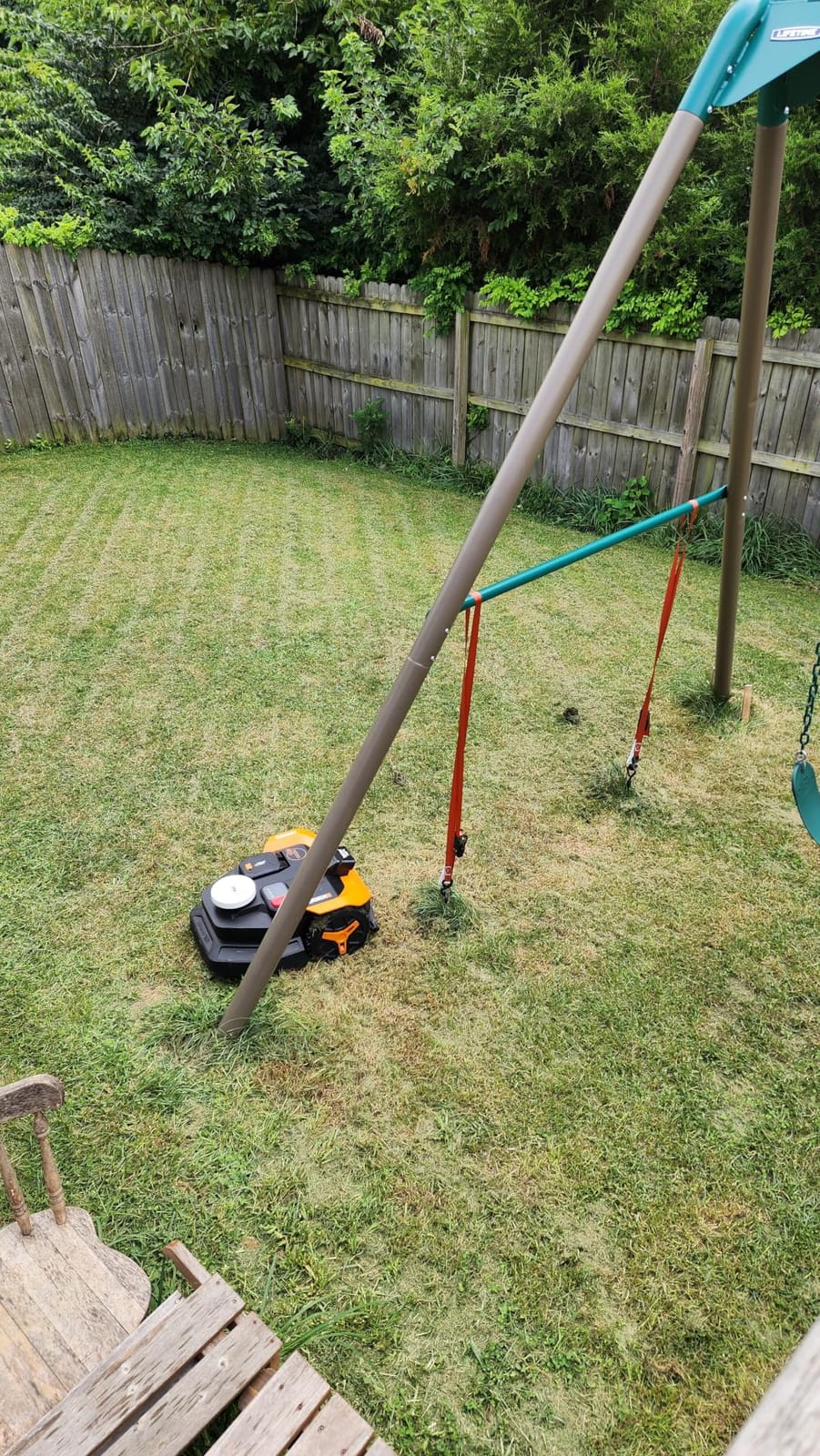 WORX Robot Lawn Mower for 1/4 Acre, Wire-Free with Brushes, WO7144 | Landroid Vision Cloud with App Control, AI Obstacle Avoidance, RTK Cloud Navigation, App Control, Handles 30% Slope customer photo 2