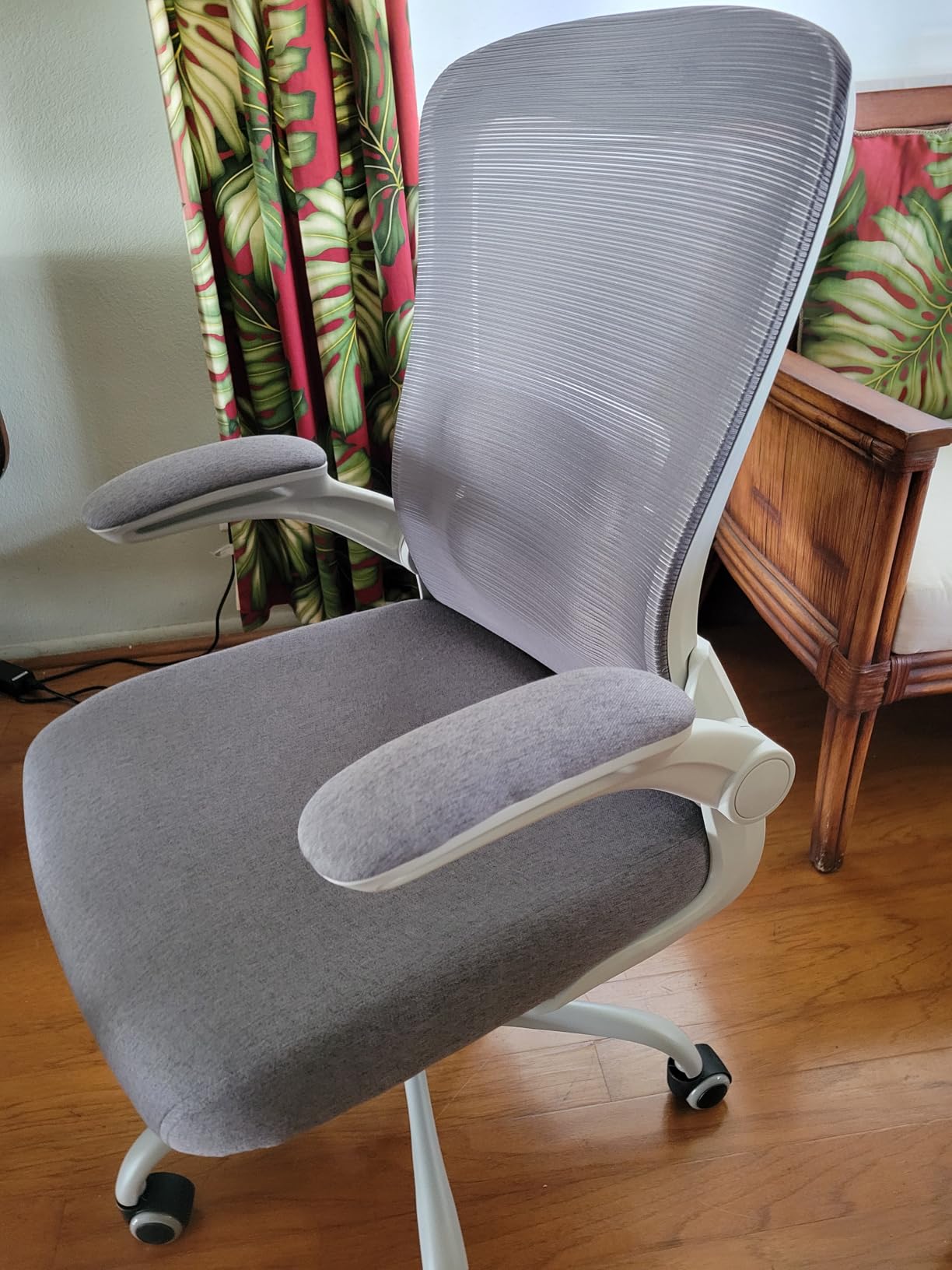 Ergonomic Office Chair for Long Hours, Adjustable Padded Lumbar Support for Lower Back Relief, 330 lb Capacity, Comfortable Computer Desk Chair for Home Office, Work & Study customer photo 1