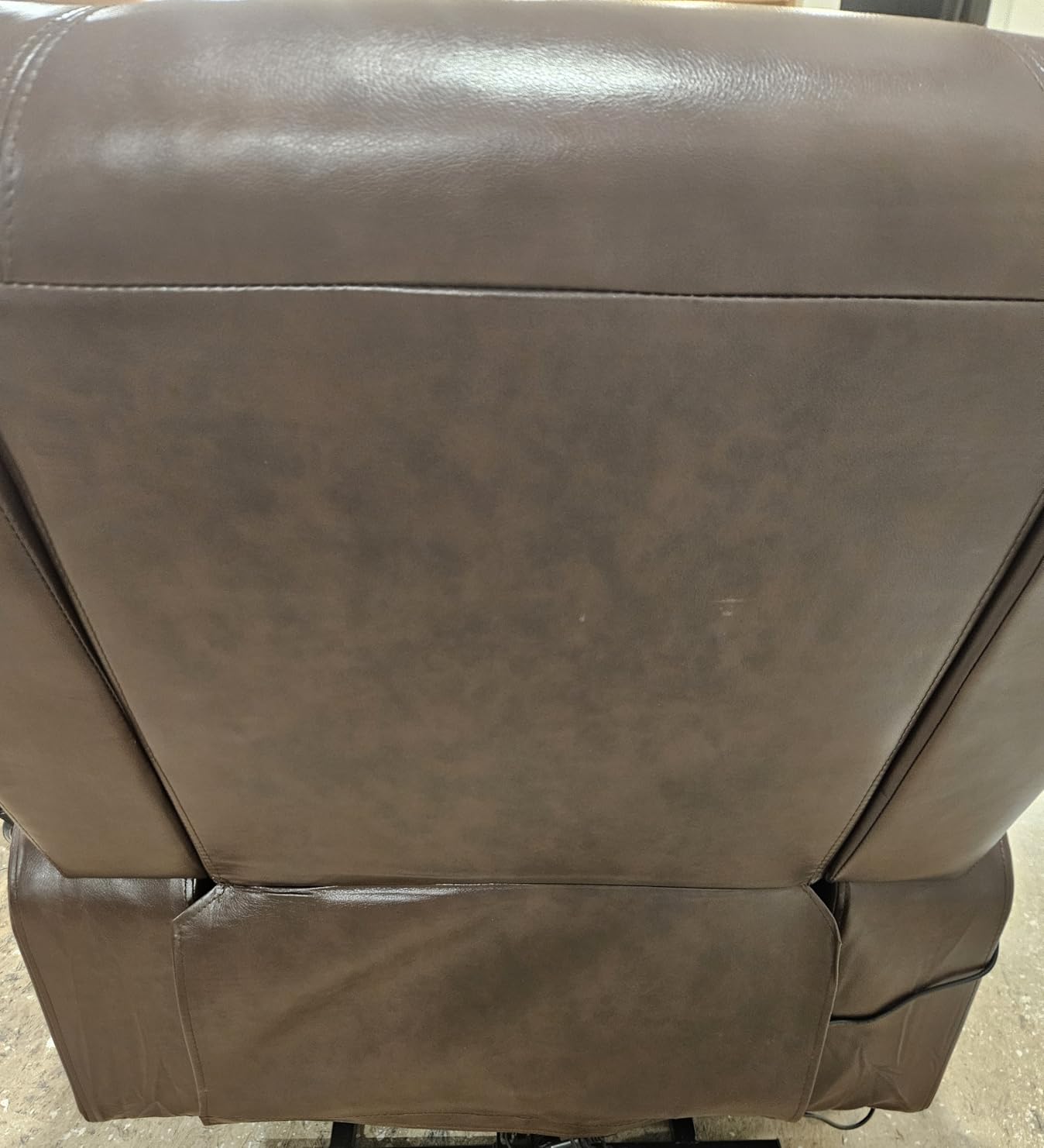 GarveeHome Power Lift Recliner Chair - Heat and Massage, PU Leather Electric Lift Recliner for Elderly & Mobility Impaired, Adjustable Back and Legs, Heavy duty Lift Chair for Seniors customer photo 2