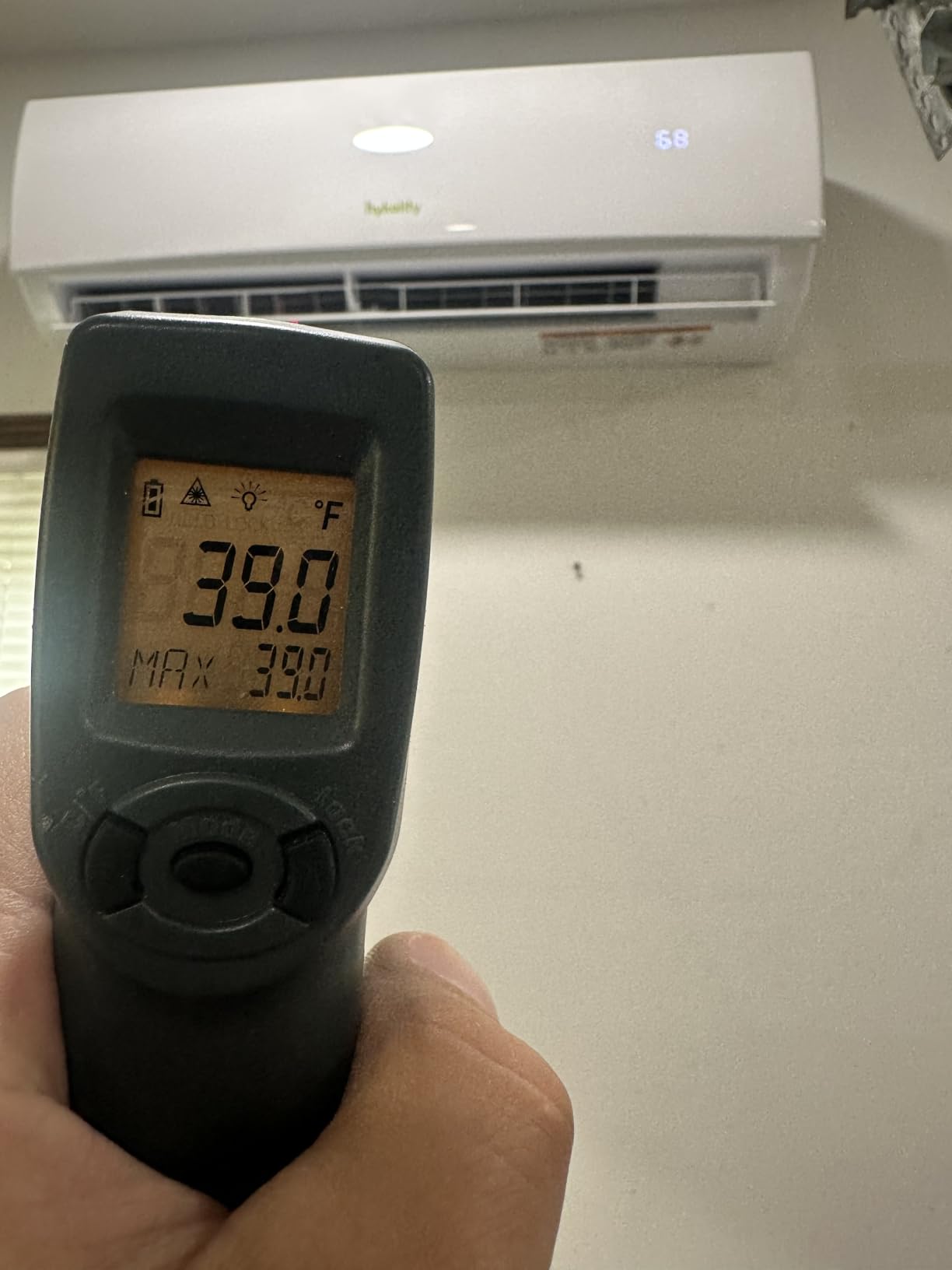 Hykolity Wifi Enabled 12000 BTU Mini Split Air Conditioner & Heater | 20 SEER2, 115V Ductless Inverter, Cools up to 750 Sq.Ft, Heat Pump Included, Installation Kits Included customer photo 2