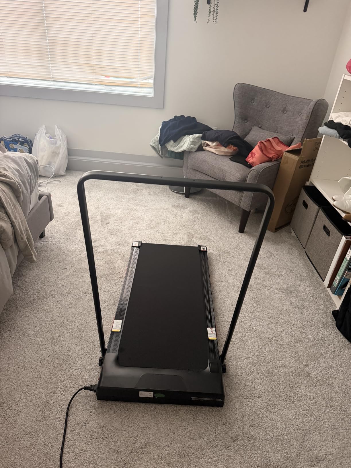 40% (15°) Incline Walking Pad Treadmills for Home, Elevated Dual Handle Bar | Stair Simulation Mode, LED Display, 3.0HP Quiet Brushless Treadmill, 7-Layer Shock Absorption, 350LBS Capacity customer photo 1
