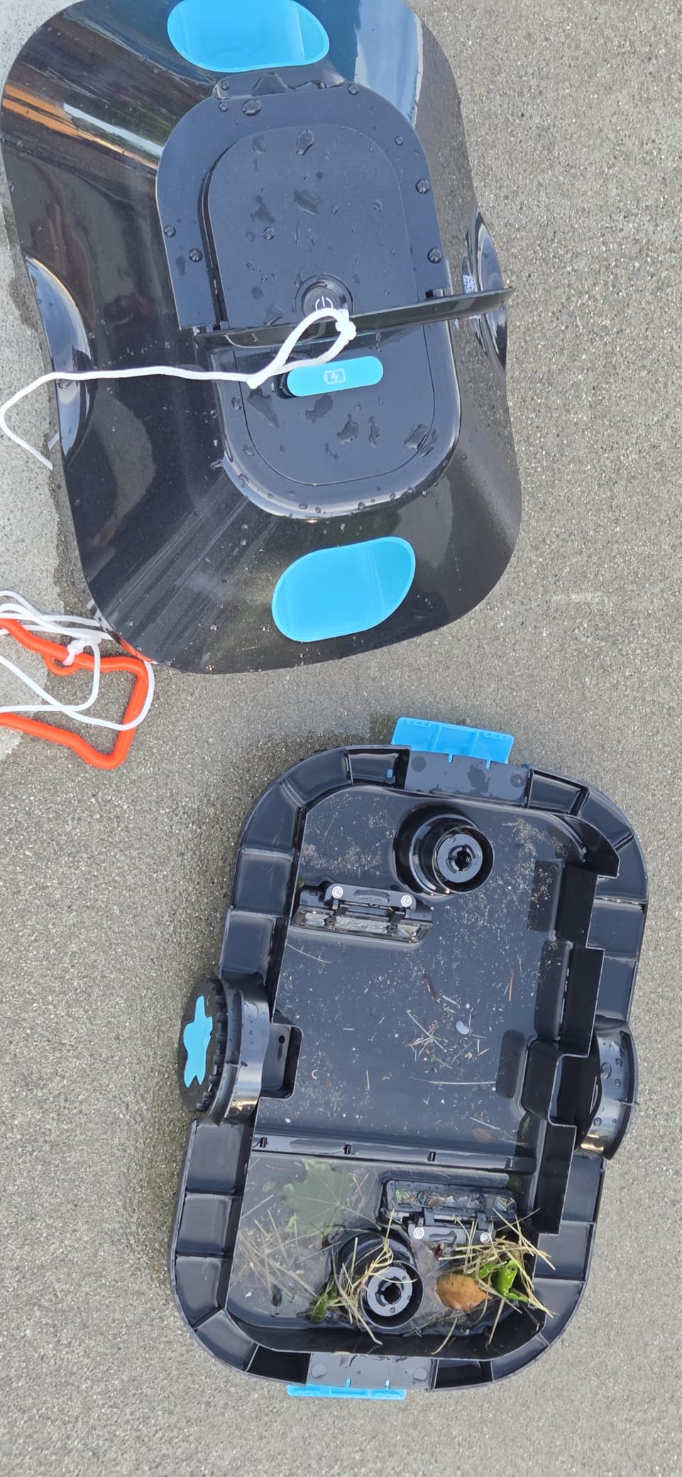 Robotic Pool Cleaner, Cordless Automatic Pool Cleaner with 210-Min Runtime, Pool Vacuum for Above Ground & Inground Pools, Coverage up to 2200 Sq.Ft, Easy Retrieve, Smart Parking, Light Blue customer photo 1
