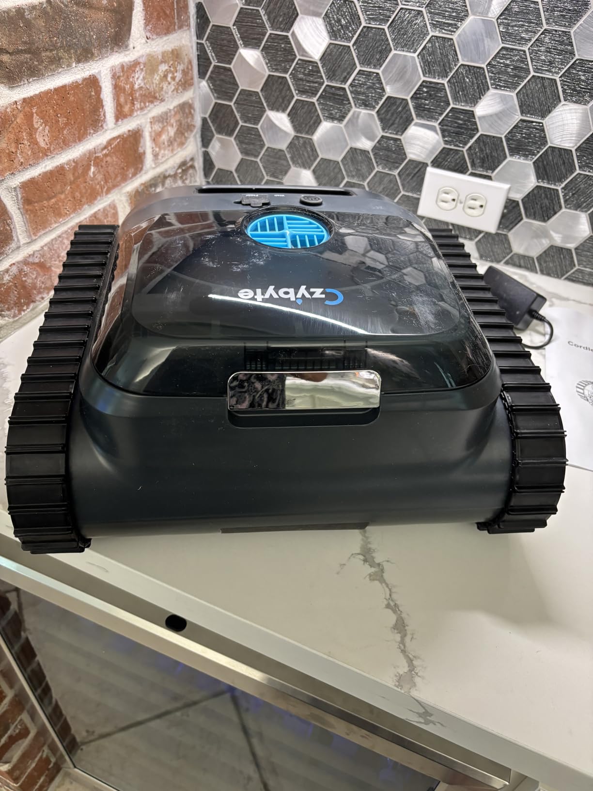 Cordless Robotic Pool Vacuum Cleaner, APP Support, Blue | Intelligent Route Planning, Wall & Waterline Climbing, 120-Min Runtime, for Above Ground/Inground Pools up to 2000 sq. ft. customer photo 1