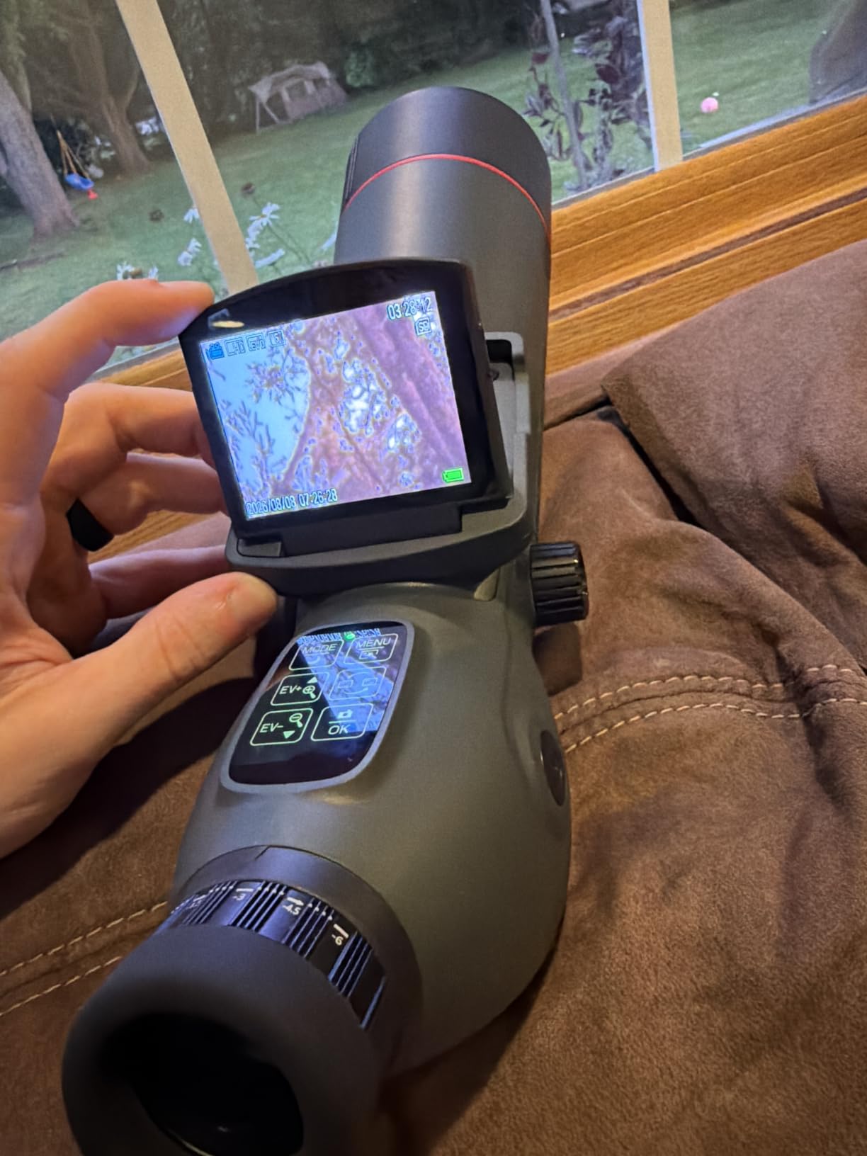 Smart Telescope, Digital Electronic Telescopes with 4K Astrophotography Camera, Internal and External Dual Screens Spotter for Adults & Kids & Beginners Astronomy with 64G Card customer photo 2