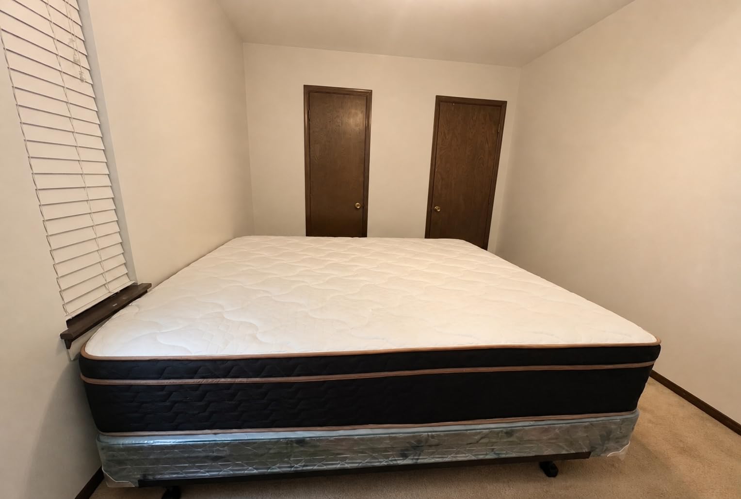 King Mattress 14 Inch, Luxury Hotel Cooling Hybrid Bed Mattress in a Box | Zones Individual Pocket Spring, Extra Hip/Shoulder/Lumbar Support, Fiberglass-Free, 365-Night Trial, CertiPUR-US customer photo 1