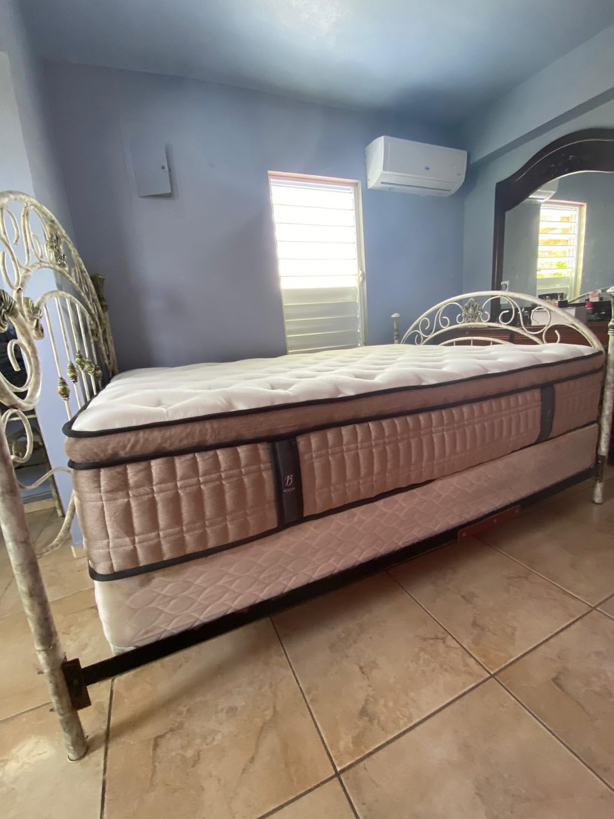 BedStory Extra Firm King Mattress 14 inch - Pain-Relieving Hybrid Mattress for Extra Lumbar & Hip Support - No Sagging Bed in a Box - 365-Night Trial - No Odor, Fiberglass-Free, CertiPUR-US Certified customer photo 2