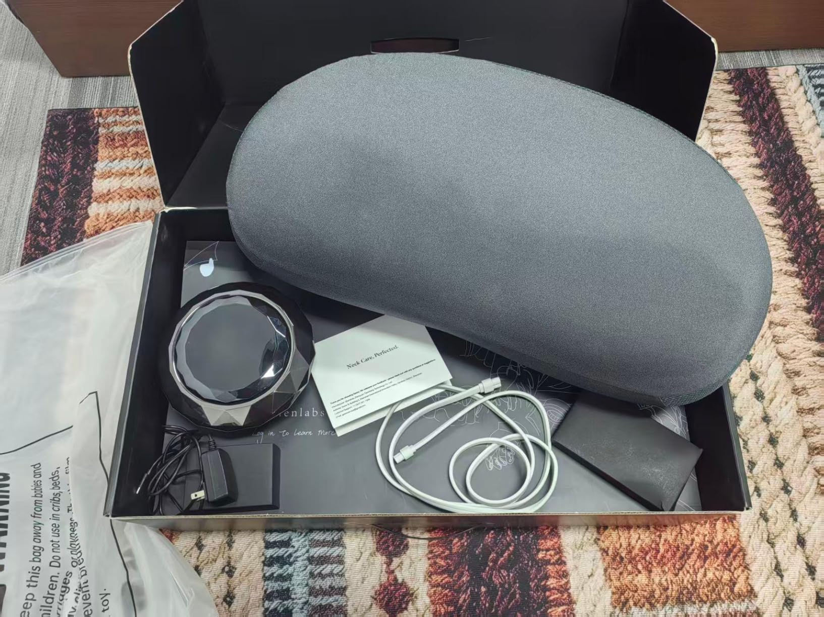 GEECO Neck Cervical Pillow - Smart Air Traction Pillow for Neck Pain Relief | Smart Airbag Traction, AI Sleep Tracker & Full App-Controlled Height, Contour Memory Foam Pillow for Back & Side Sleepers customer photo 1