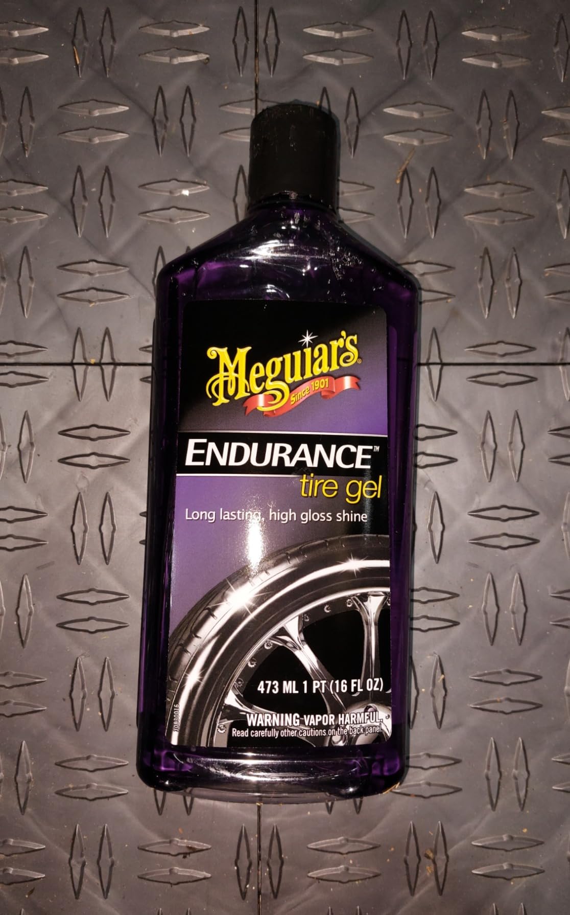 Meguiar’s Endurance Tire Gel - Tire Shine Gel, Premium Car Tire Shine For A Lasting Glossy Finish; Apply To Tires Cars, Trucks & Suvs To Keep Tires Looking Deep Black And Clean -16 Oz customer photo 2