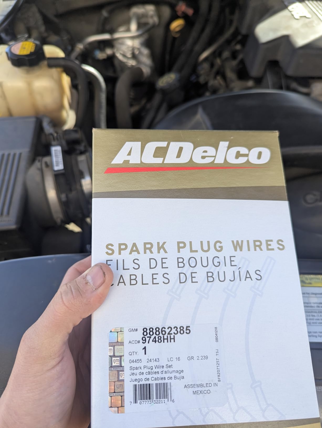 ACDelco Professional 9748HH Spark Plug Wire Set, 8 count (Pack of 1) customer photo 1