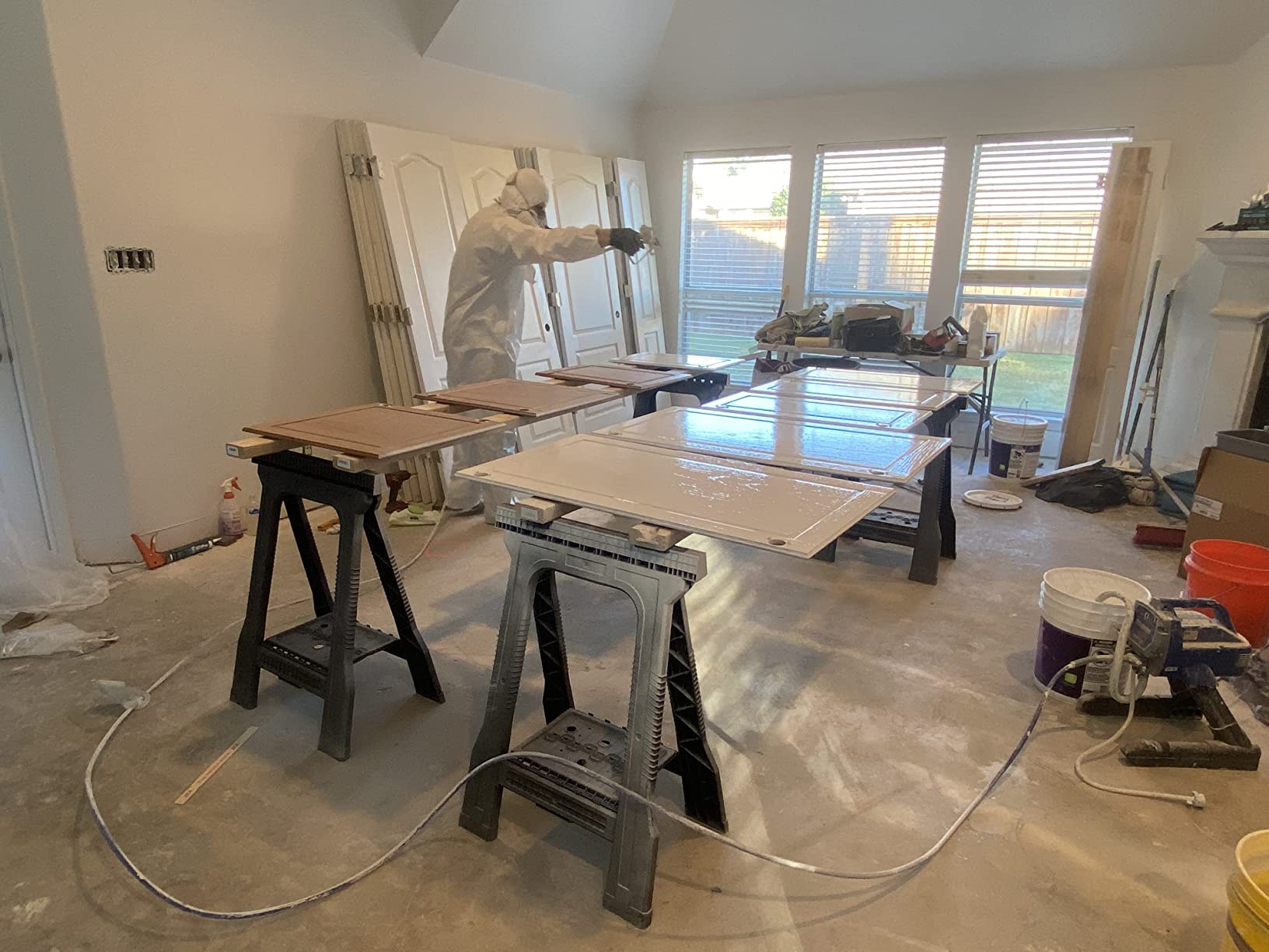 Graco Magnum X5 Airless Paint Sprayer, Interior & Exterior, 3000 PSI customer photo 2