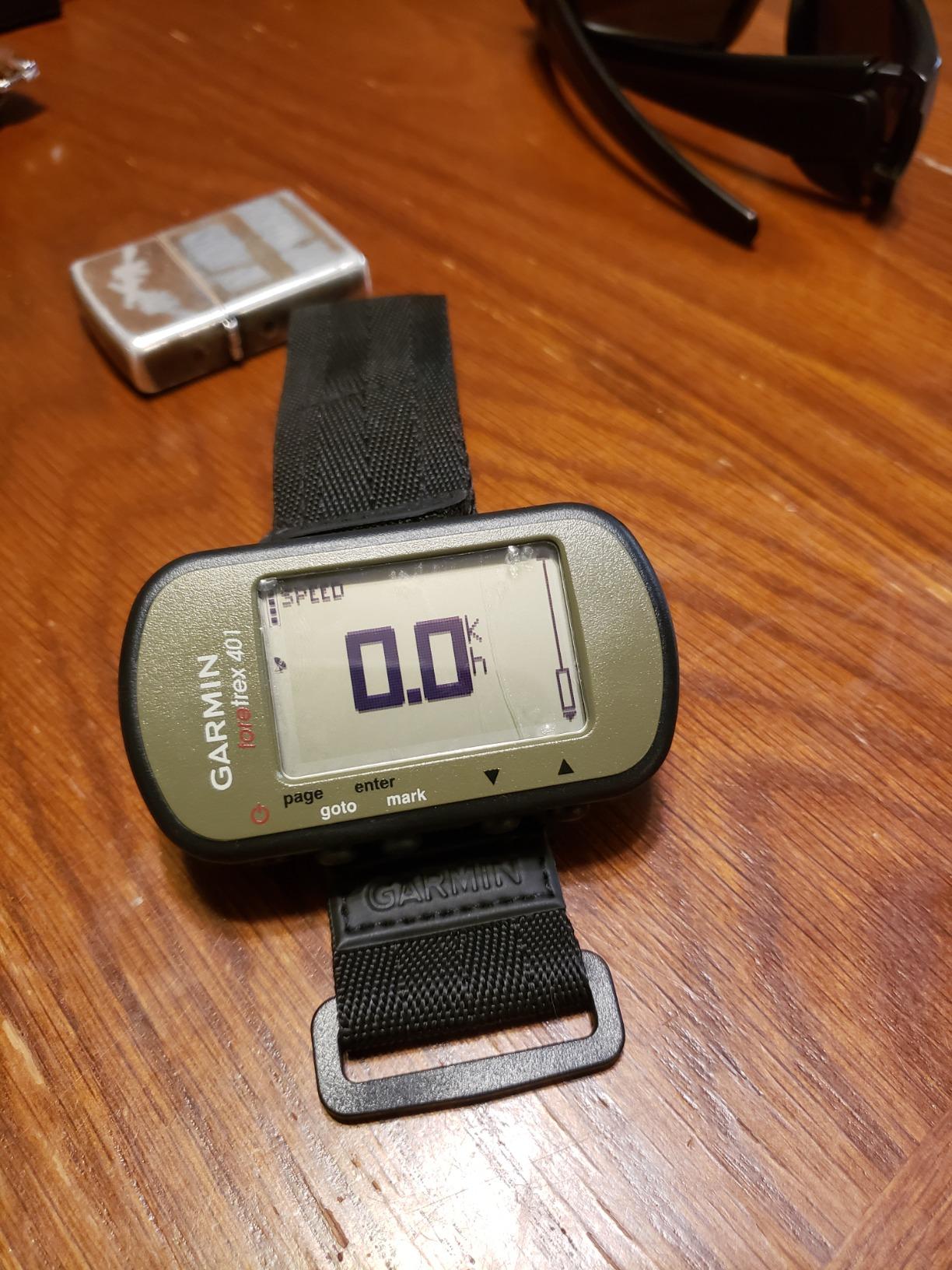 Garmin Foretrex 401 Waterproof Hiking GPS customer photo 1