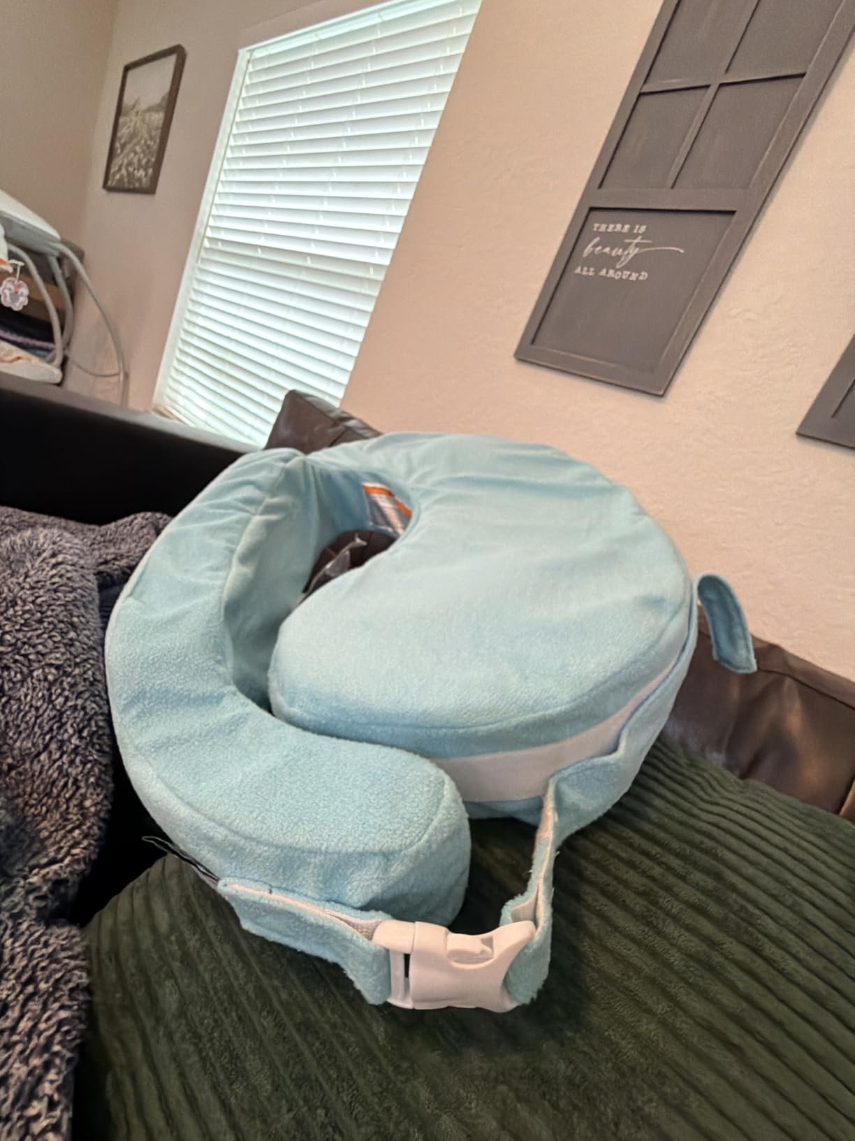 My Brest Friend Deluxe Nursing Pillow with 100% Organic Cotton Slipcover | Ergonomic Breastfeeding Pillow For Ultimate Support For Mom & Baby - Adjustable Backrest and Handy Side Pocket, Cream customer photo 1