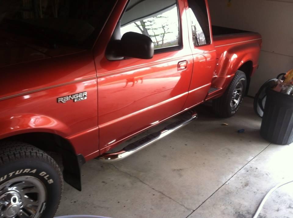 Rust-Oleum Stops Rust Reformer Black Spray Paint for Painted and Bare Metal customer photo 2