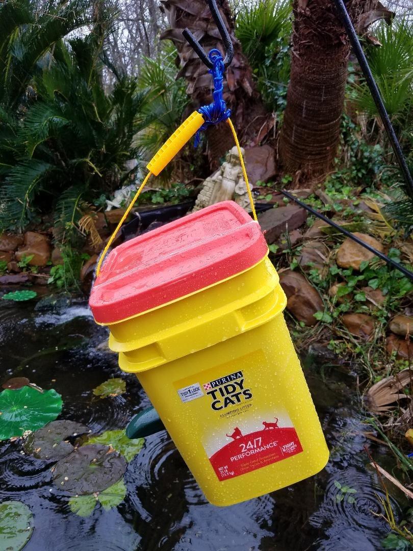 Fish Mate P7000 Automatic Pond Fish Feeder, 7 Litre Capacity customer photo 2