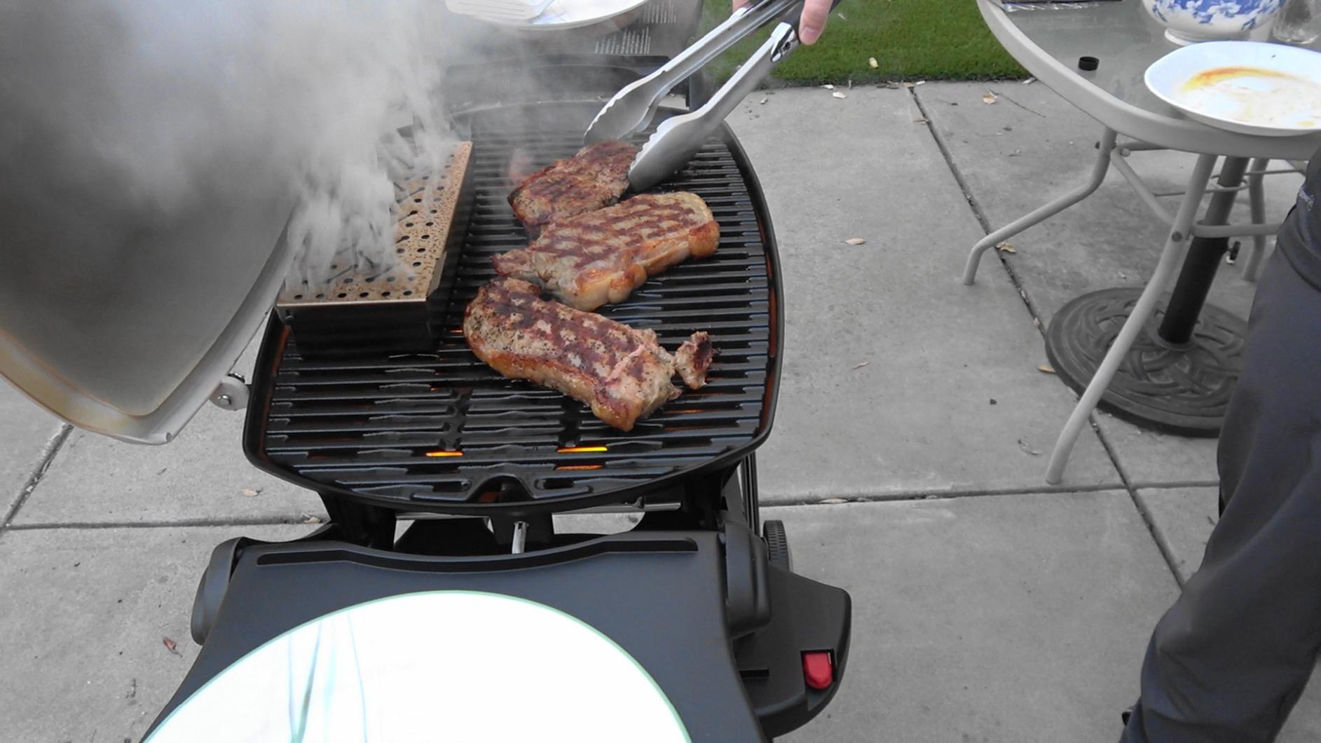 Weber Premium Universal Smoker Box, Stainless Steel | Infuse Meats, Veggies & More with Smoky Flavor, Easy-Fill Design, Fits Most Grill Sizes - Grill Accessory customer photo 1