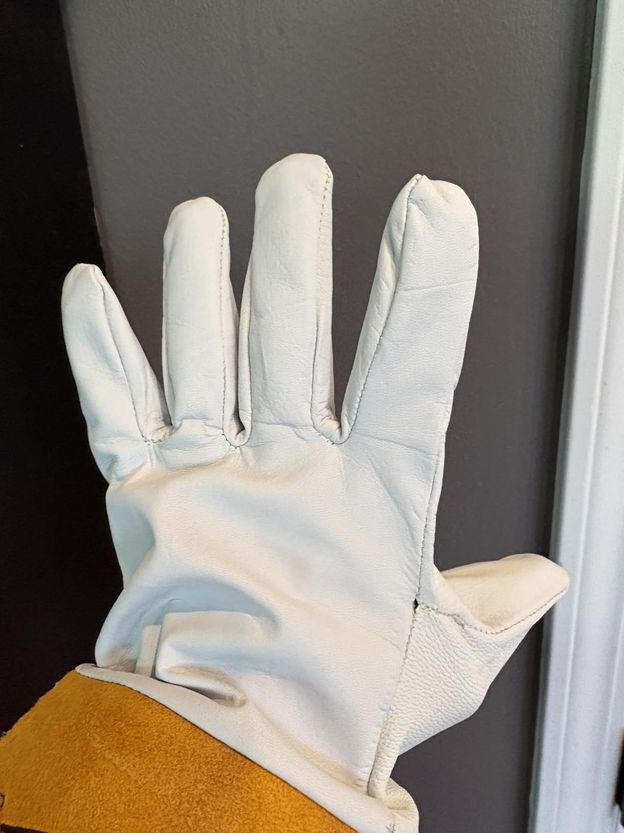 IRONCAT 6141 Kidskin TIG Welding Gloves – Large, Kevlar Thread Welding Gloves with 4 in. Gold Cuff, Straight Thumb, Pearl, Natural customer photo 1