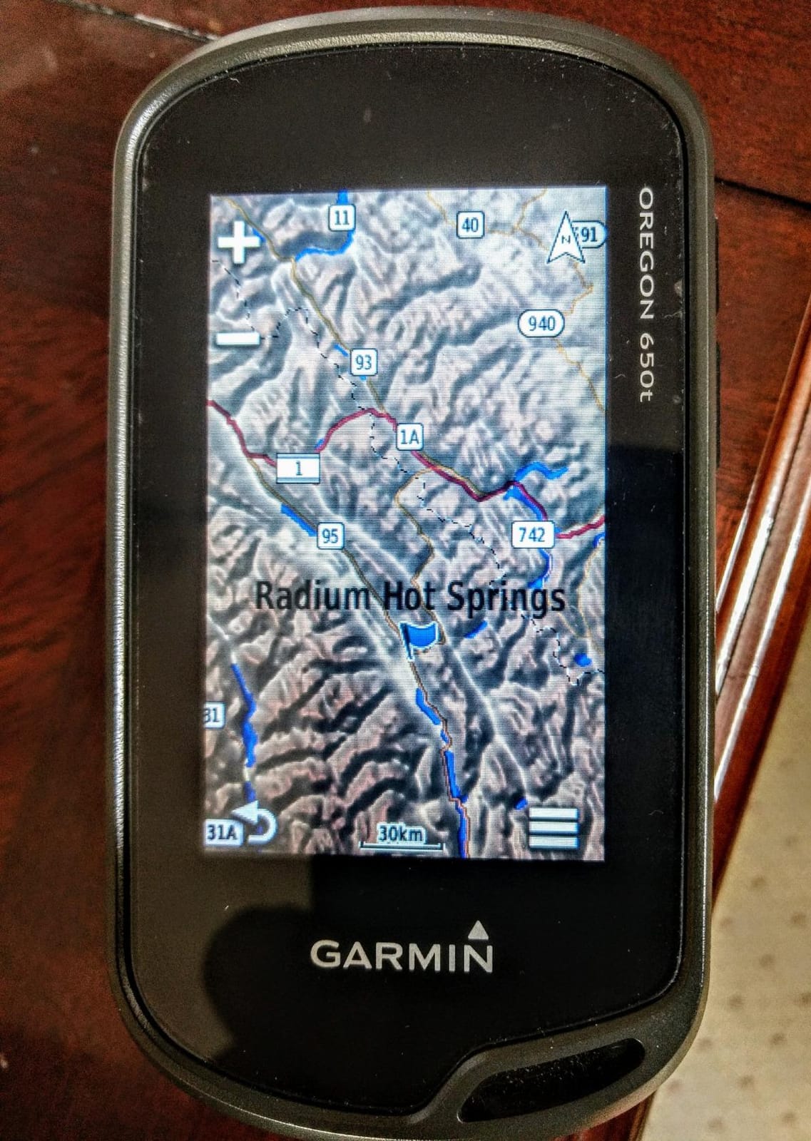 Garmin 010-01066-30 Oregon 650t 3-Inch Handheld GPS with 8MP Digital Camera (US Topographic Maps) customer photo 1