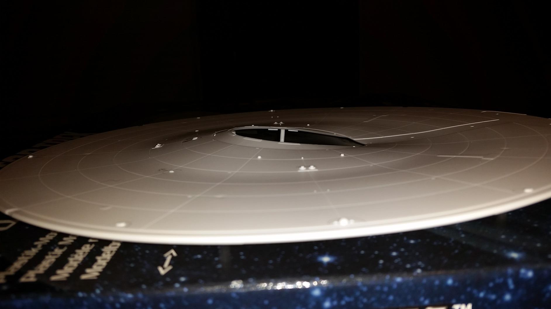 Revell 04882 U.S.S. Enterprise NCC-1701 INTO Darkness 1:500 Scale Unbuilt/Unpainted Plastic Model Kit customer photo 1