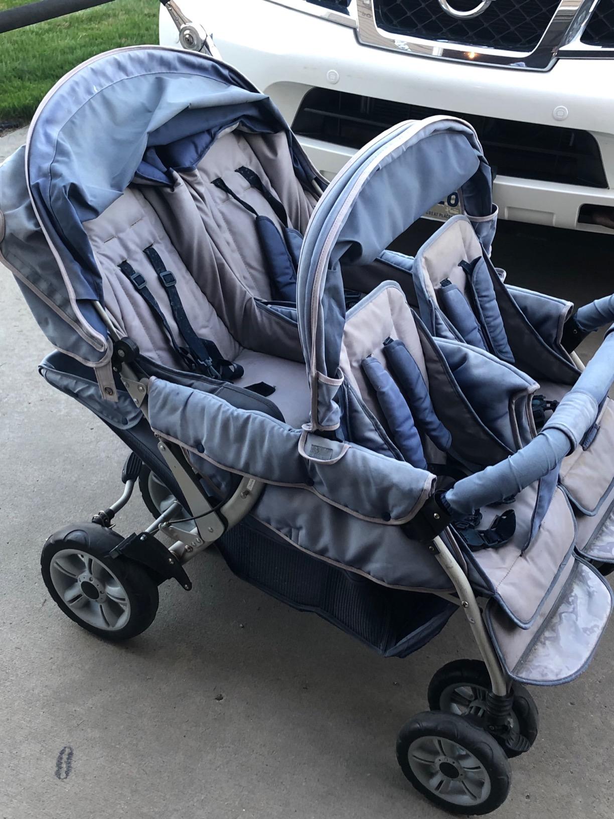 Children’s Factory Infant Toddler SureStop Folding Commercial Bye-Bye Stroller (4-Passenger), Blue customer photo 1