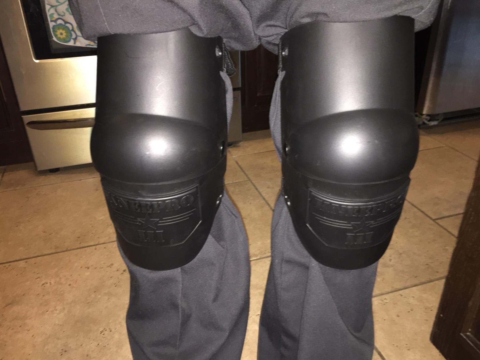Sellstrom KneePro Professional Construction Kneepads for Work - Men & Women | Knee Pads for Roofing, Flooring, Gardening, Thick Foam Cushion, Heavy-Duty Hard Shell, No-Slip Double Straps & Grip Kneecap customer photo 2