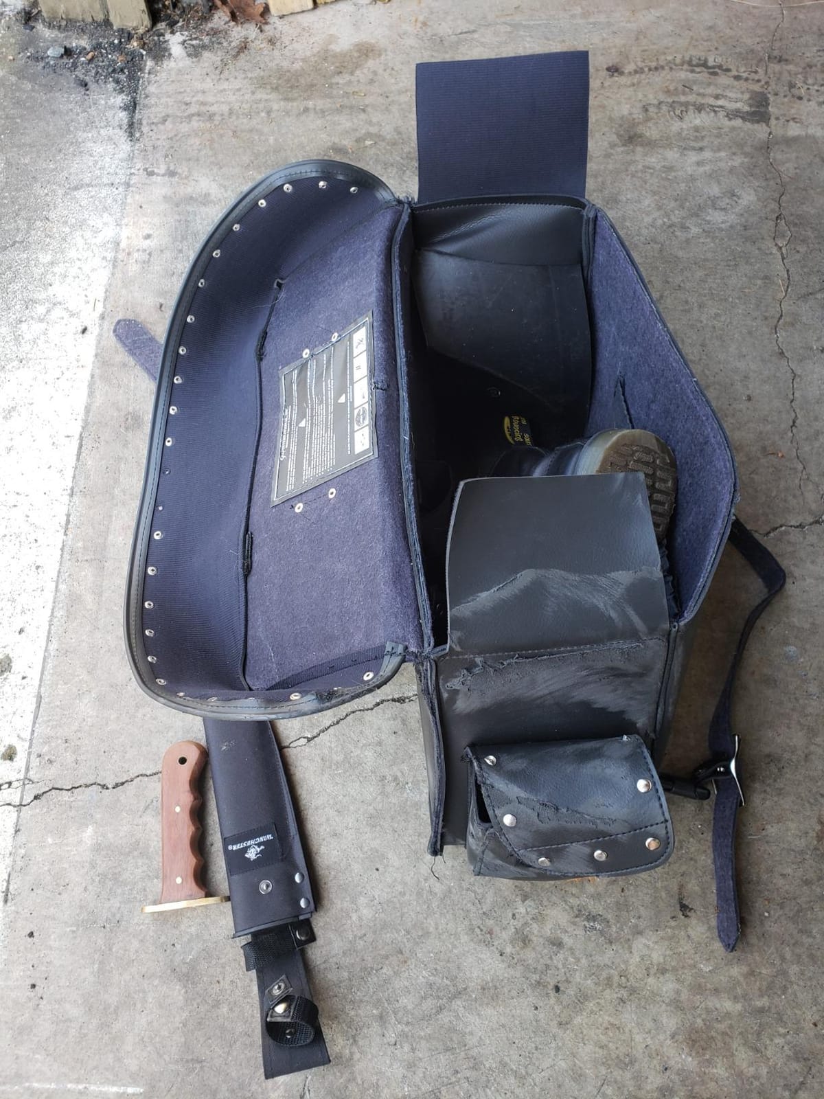 Milwaukee Leather SH574ZB Black Large Zip-Off PVC Throw Over Riveted Saddle Bag customer photo 2