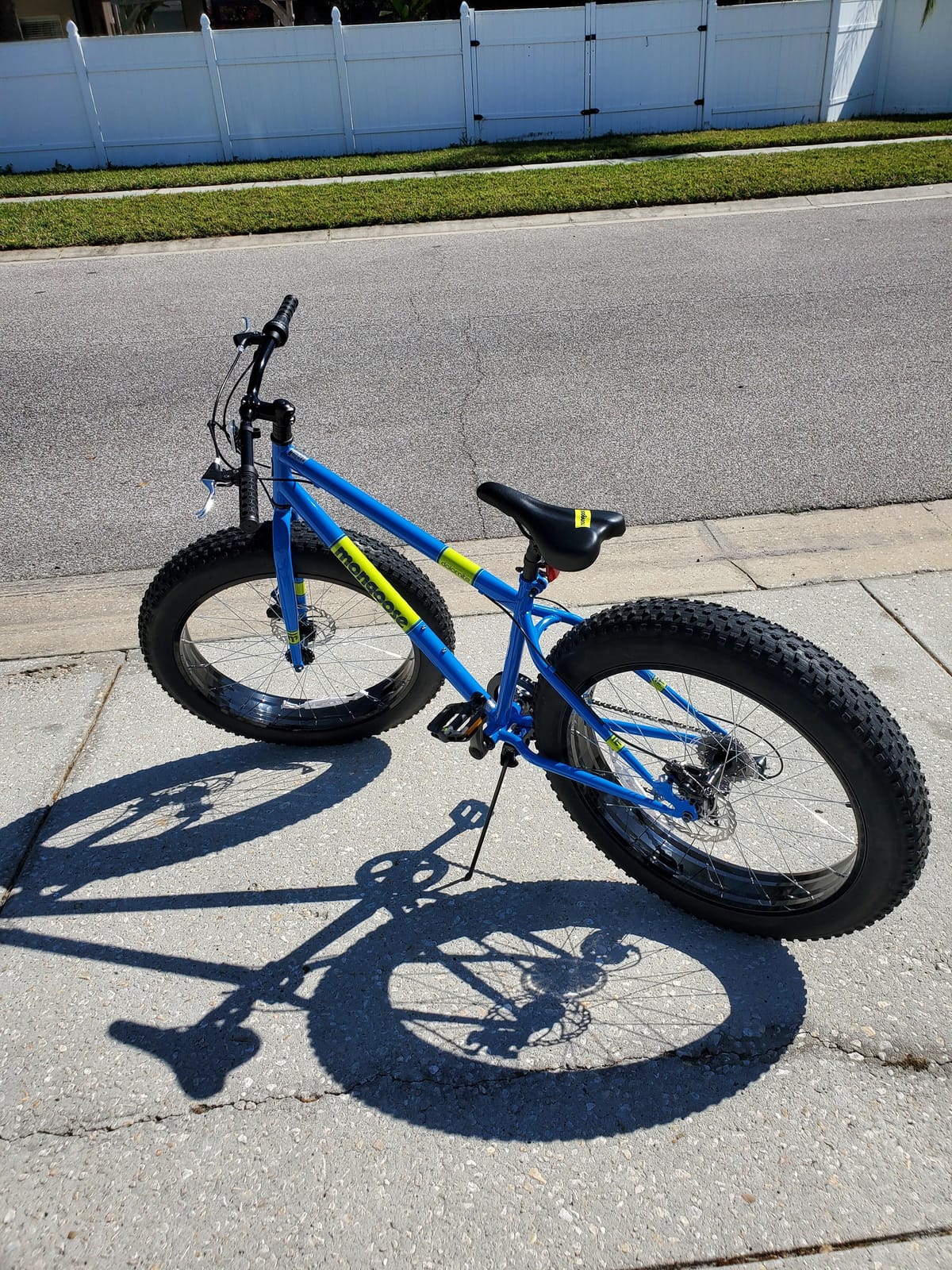 Mongoose Mongoose Dolomite Fat Tire Mens Mountain Bike customer photo 2