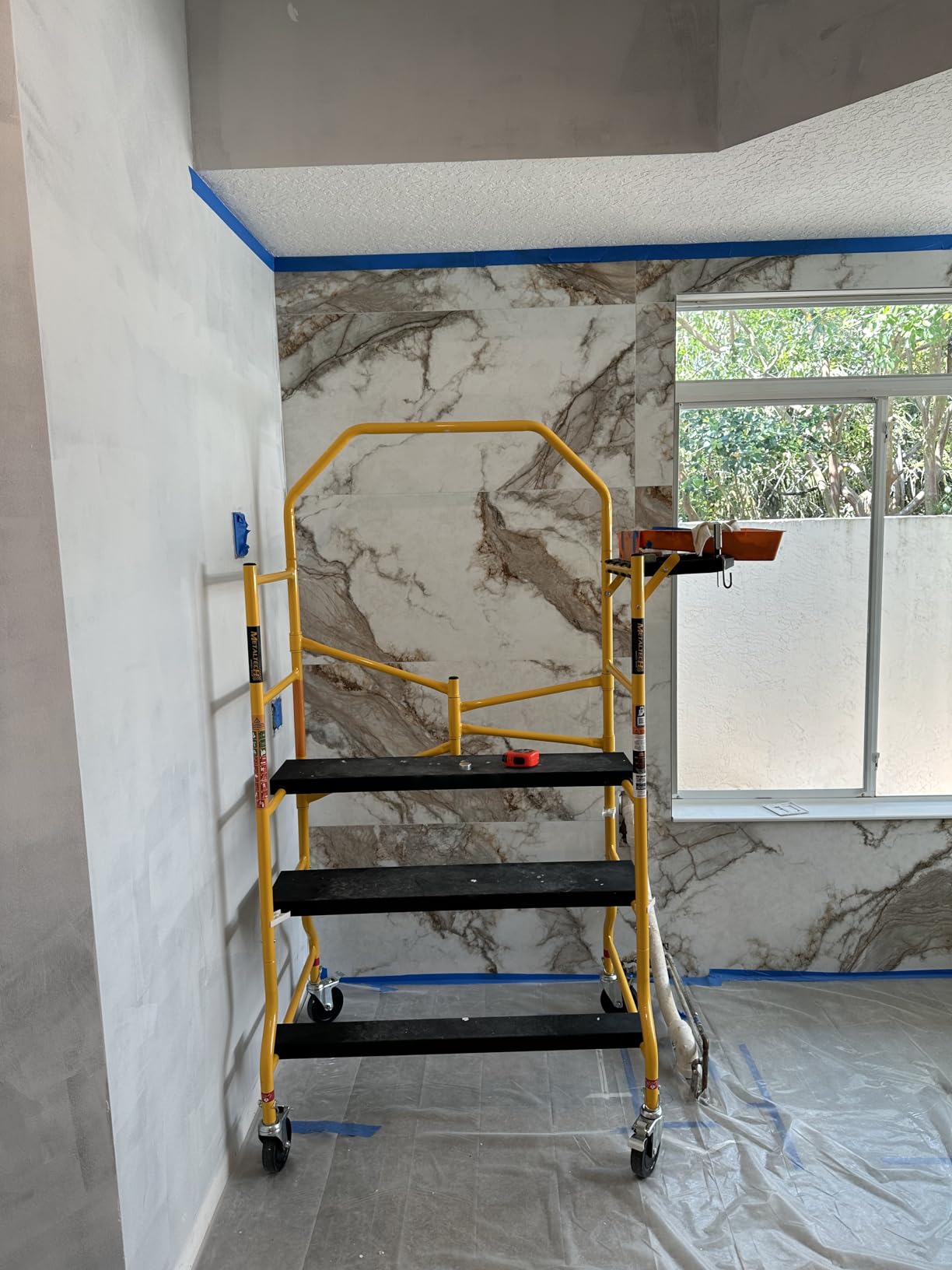 Metaltech Jobsite Series Complete 5ft. Folding Scaffold - 900-Lb. Capacity, Model Number I-IMIS customer photo 1