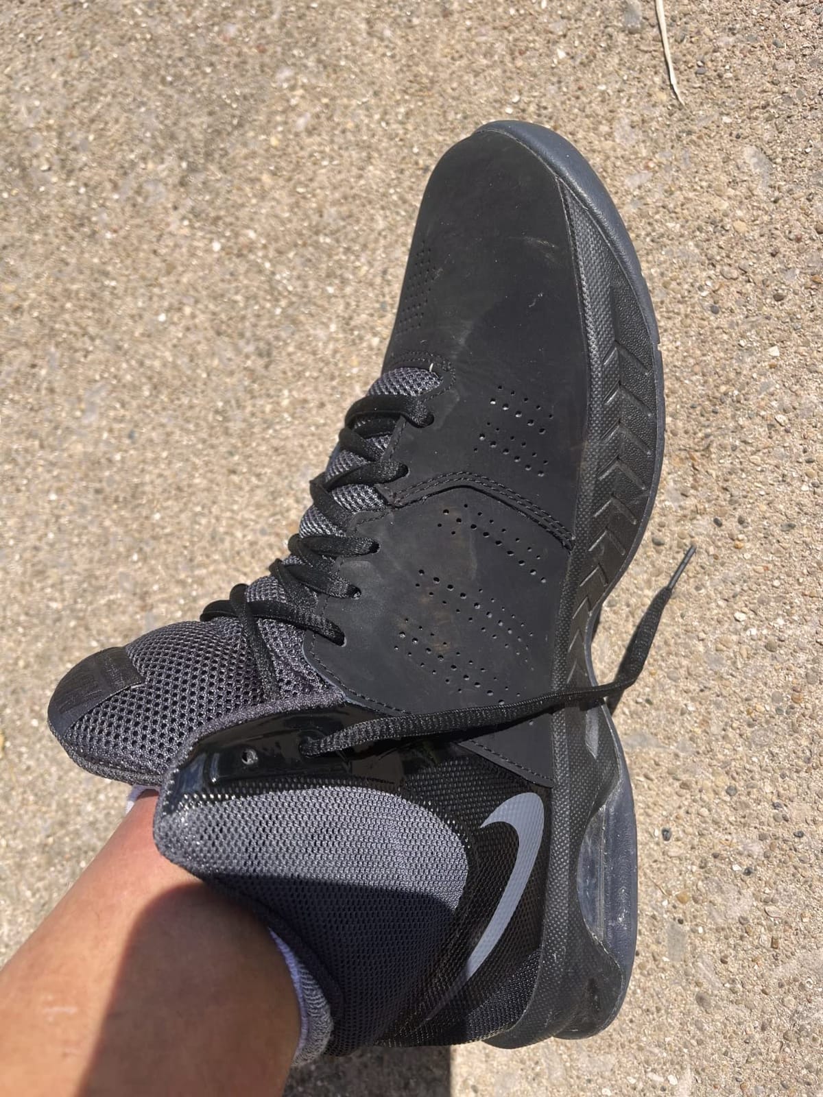 Nike Mens Lace-up customer photo 1