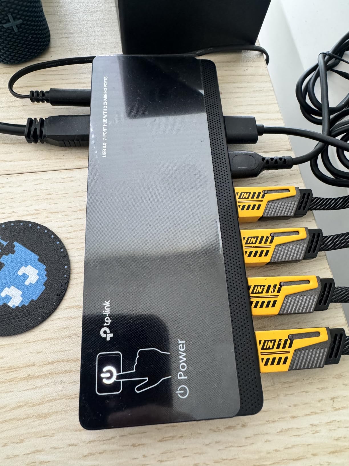 TP-Link Powered USB Hub 3.0 with 7 USB 3.0 Data Ports and 2 Smart Charging USB Ports, 12V/4A Power Adapter (UH720) customer photo 2