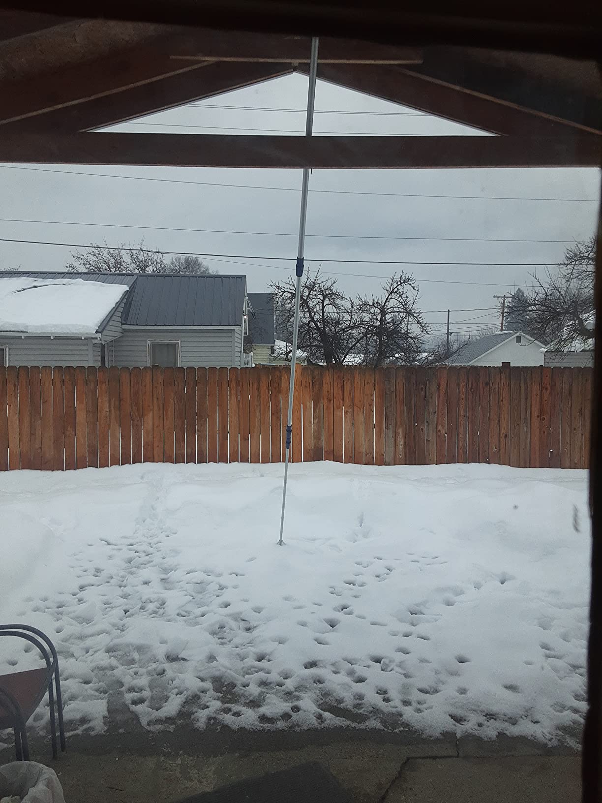 Snow Joe Telescoping Roof Rake, Extendable Leaf & Snow Shovel with Poly Blade, 25 Inch Wide, RJ204M customer photo 2