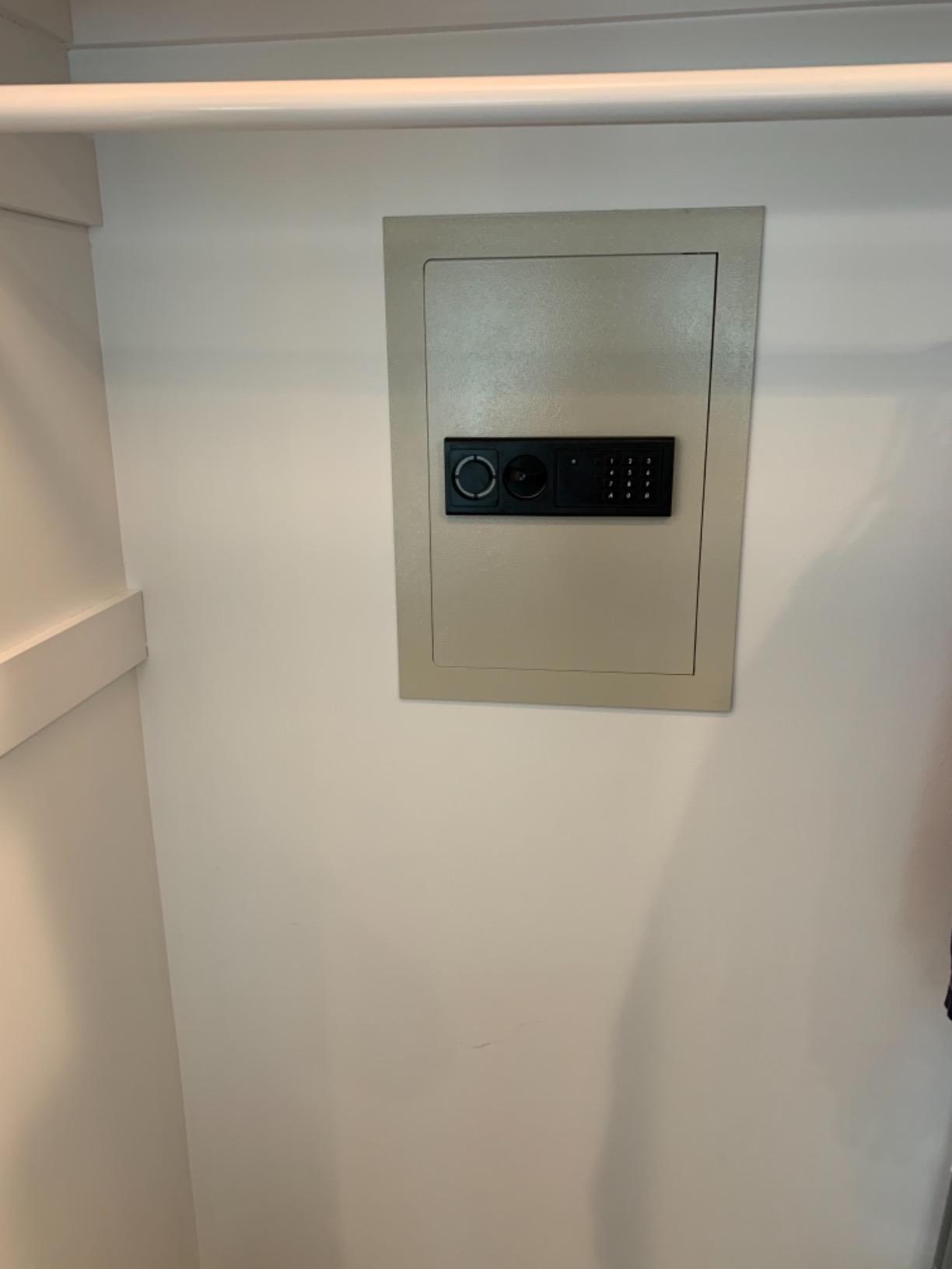 Giantex Electronic Wall Hidden Safe Security Box, Built-In Wall Electronic Flat Security Safety Cabinet (White) customer photo 1