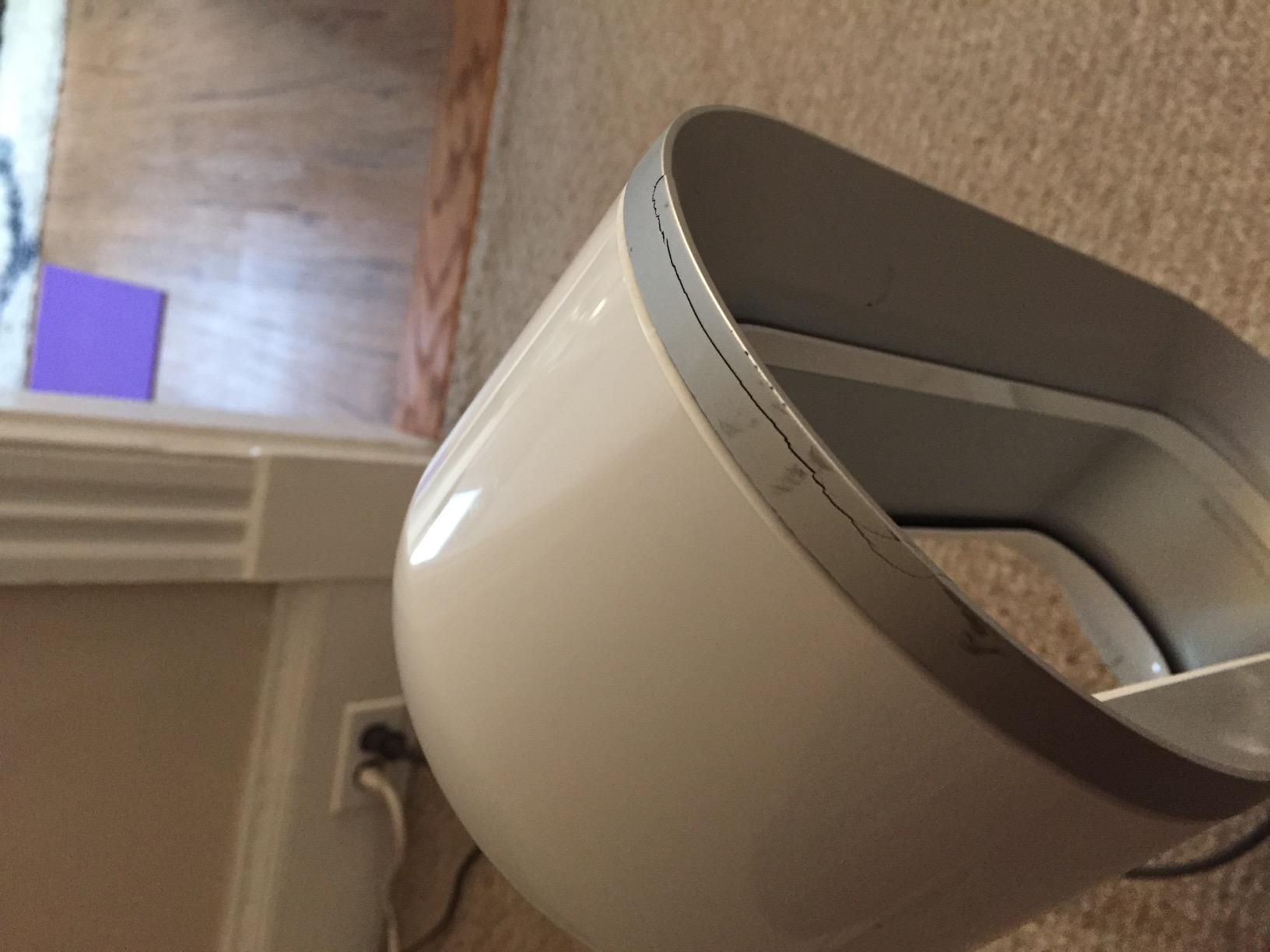 Dyson Hot+Cool AM09 Tower Bladeless Fan Heater - White/Silver (Renewed) customer photo 1